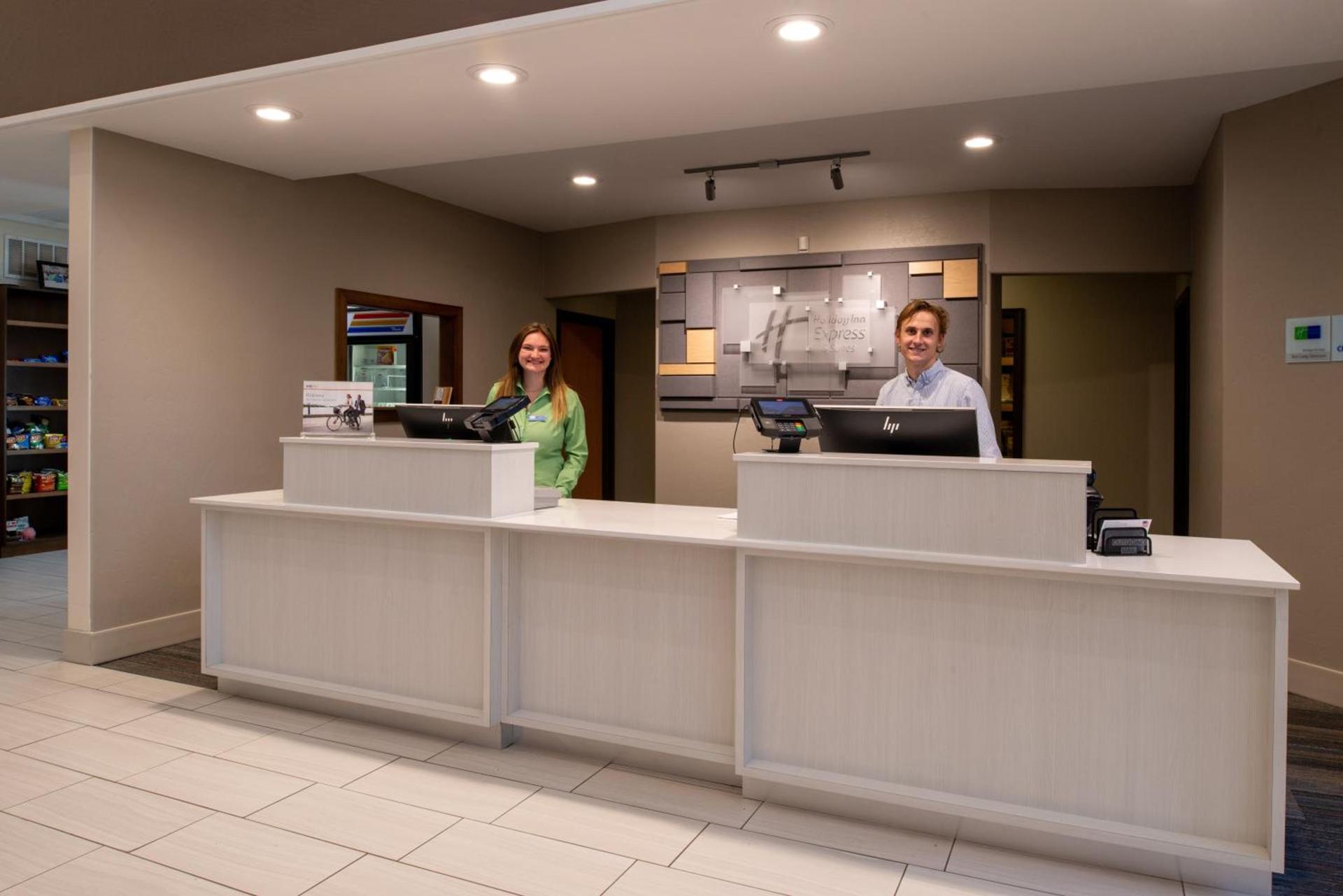 Holiday Inn Express Hotel & Suites Gunnison by IHG photo 10