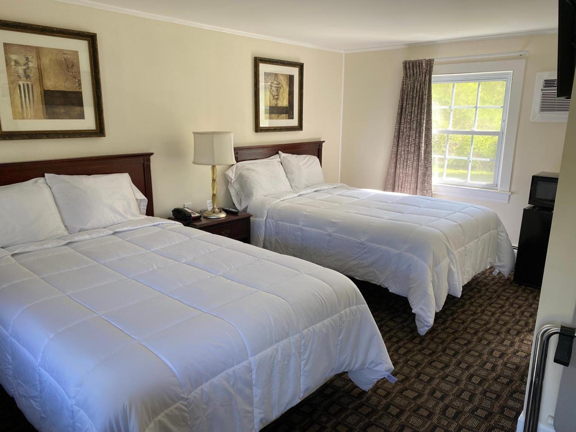 Villager Motel photo 35