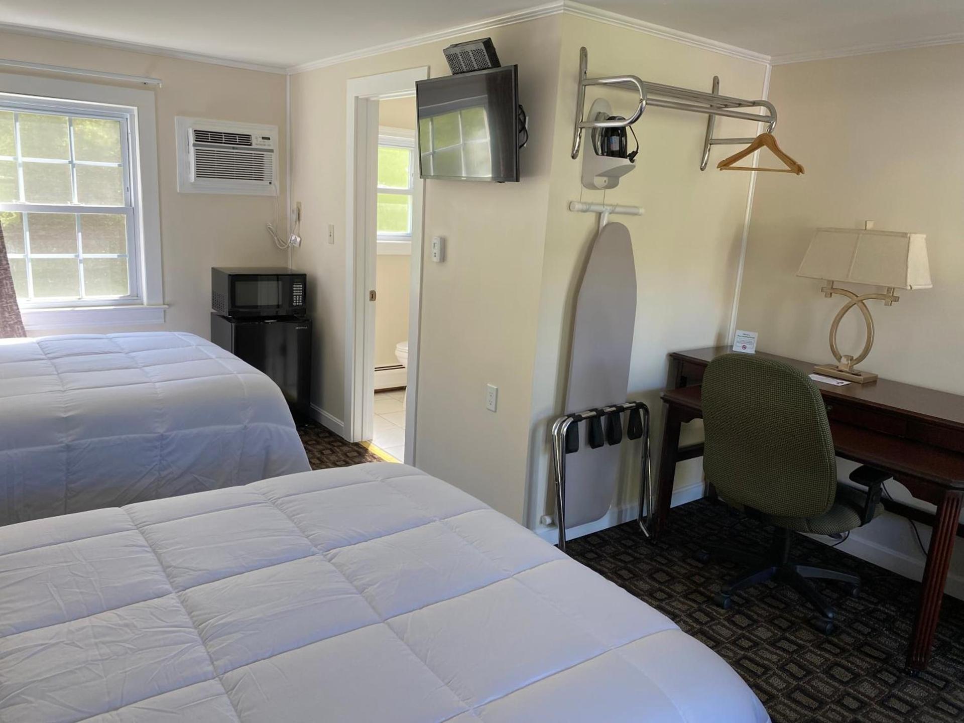 Villager Motel photo 9