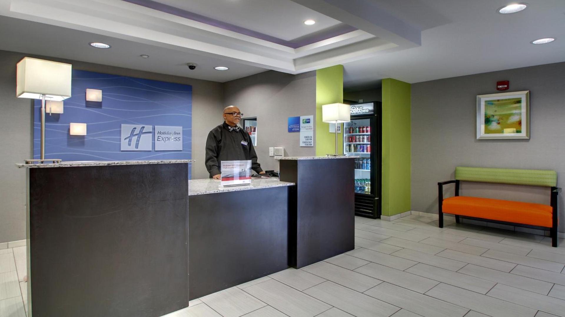 Holiday Inn Express & Suites Jackson Downtown - Coliseum by IHG photo 53
