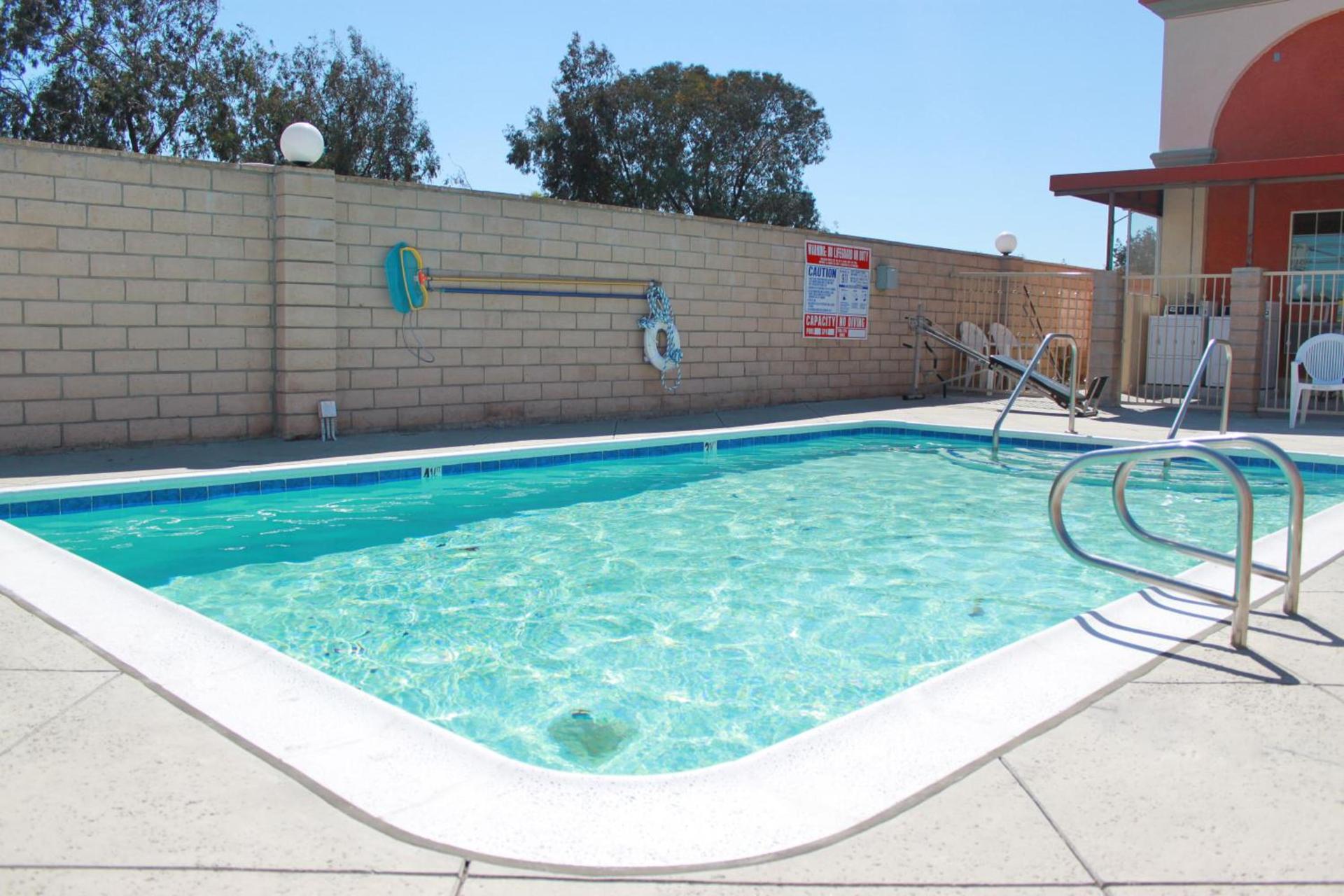Crystal Inn Suites & Spas photo 2