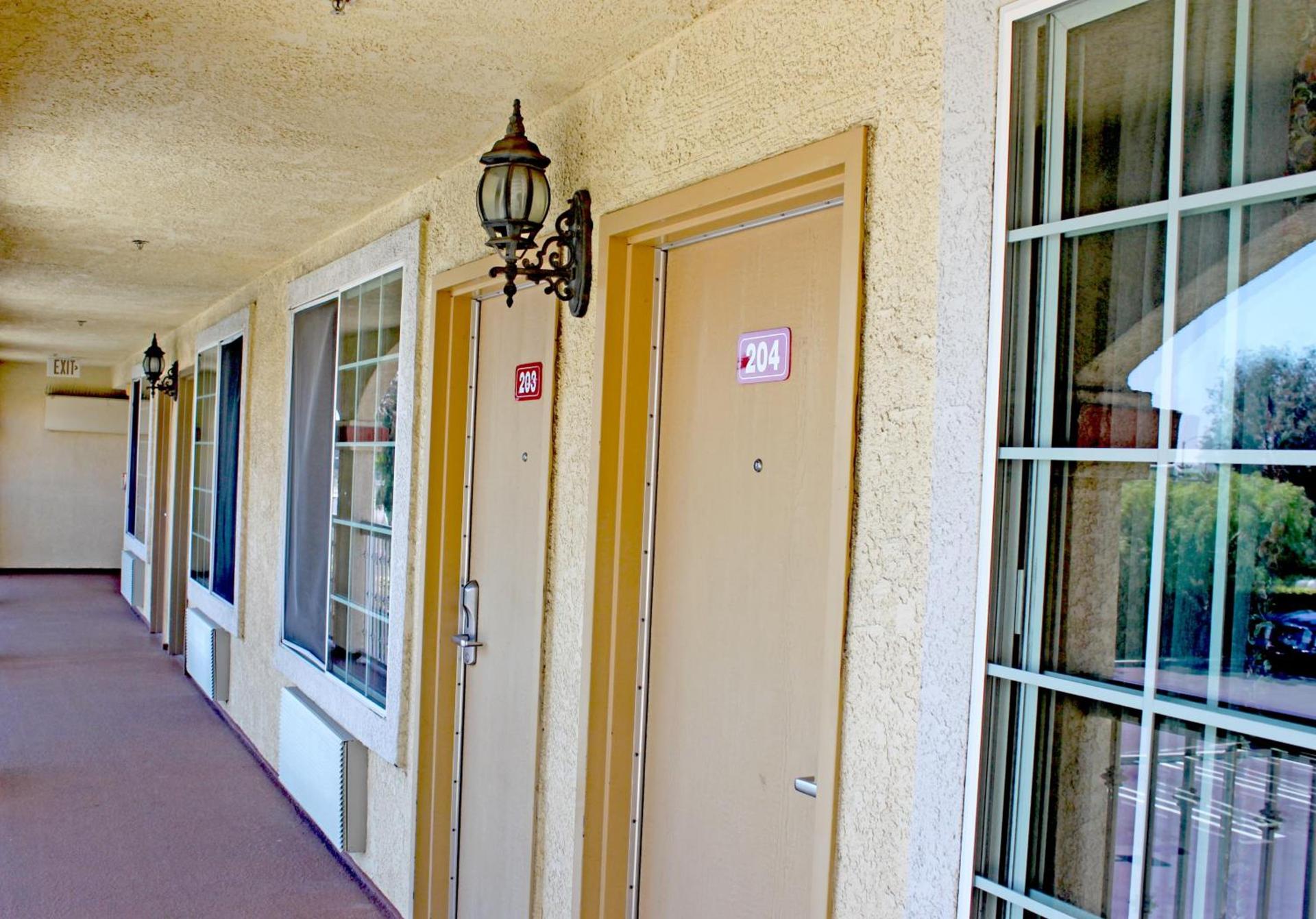Crystal Inn Suites & Spas photo 5