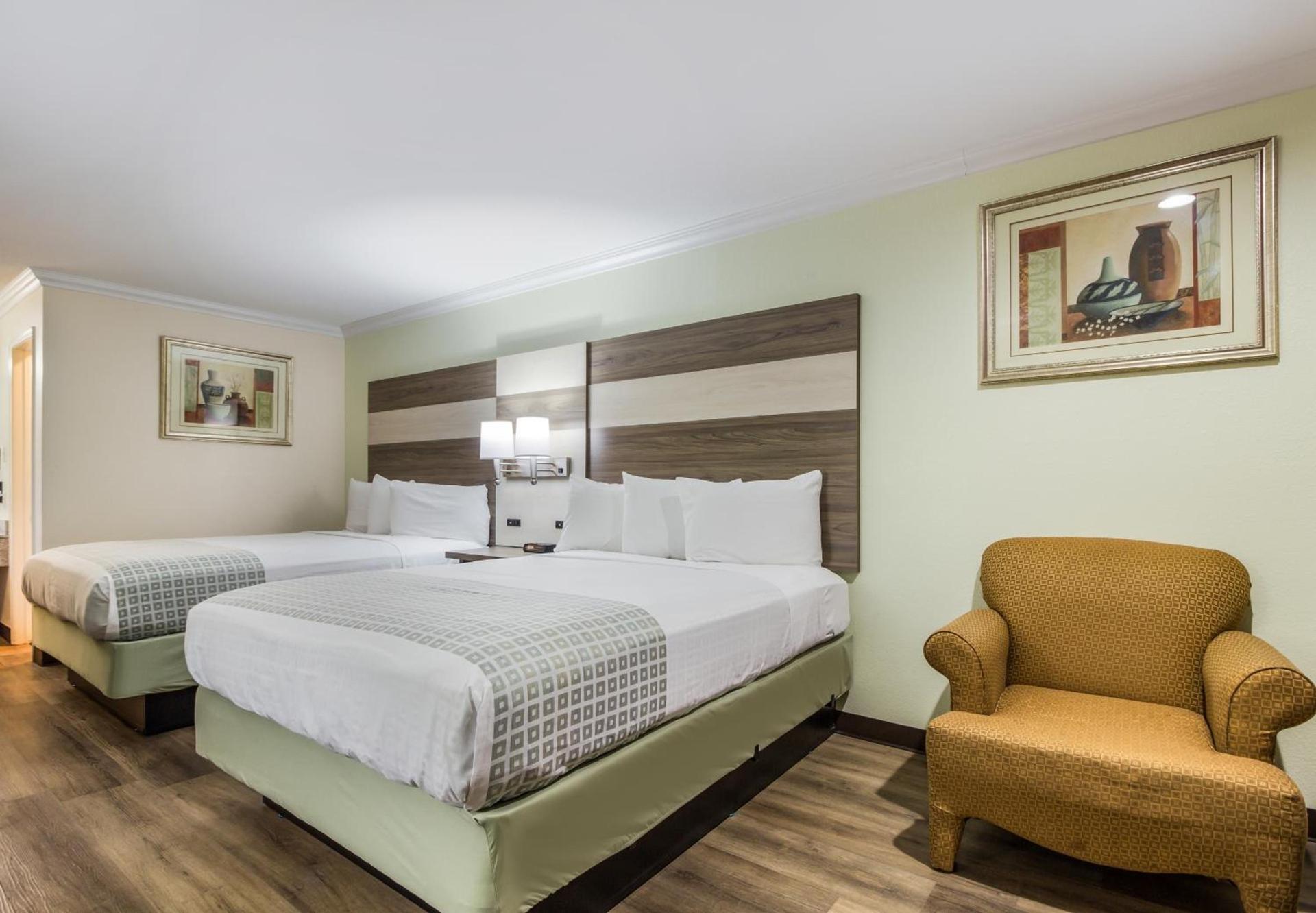 Americas Best Value Inn Columbus photo 16