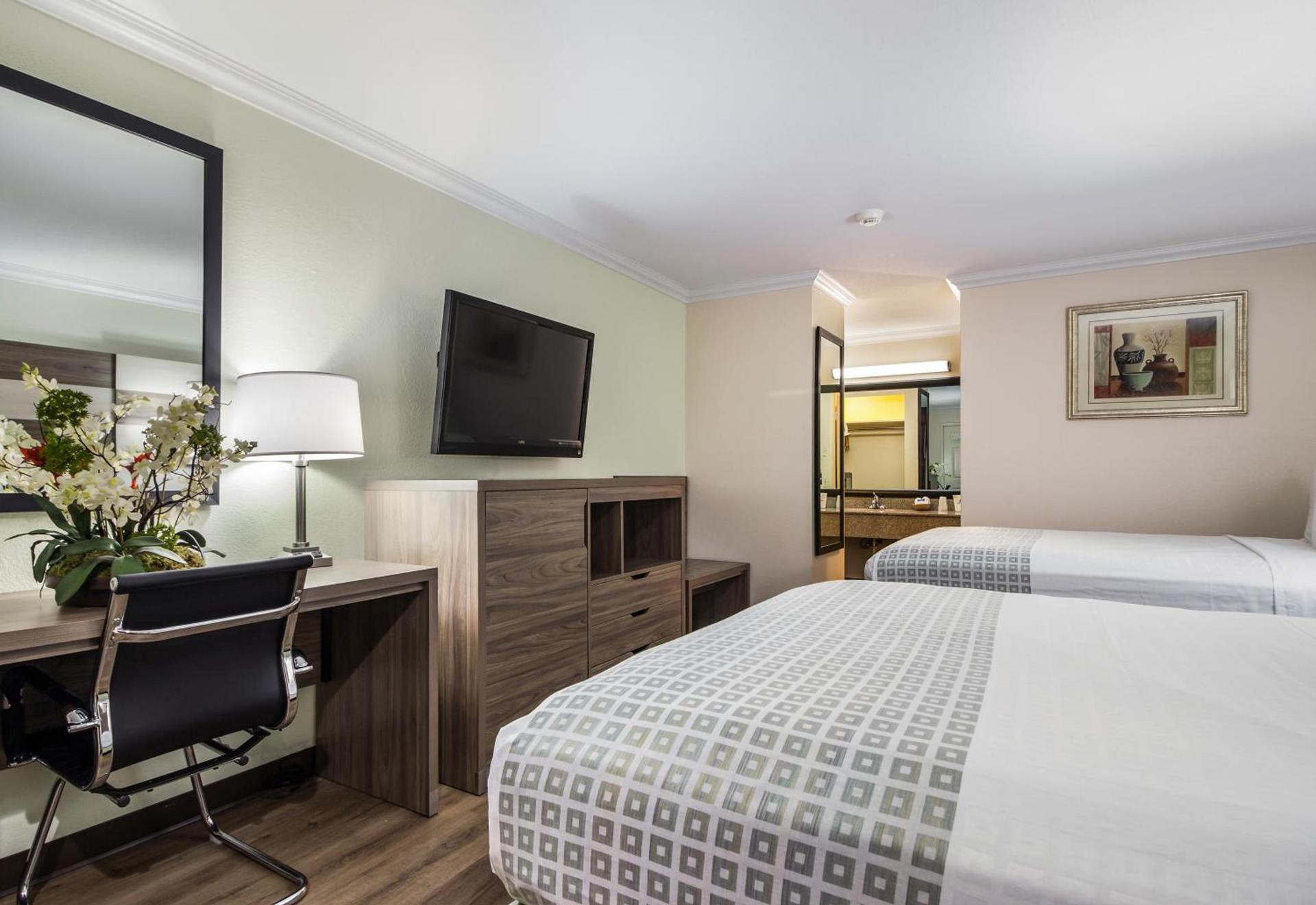 Americas Best Value Inn Columbus photo 20