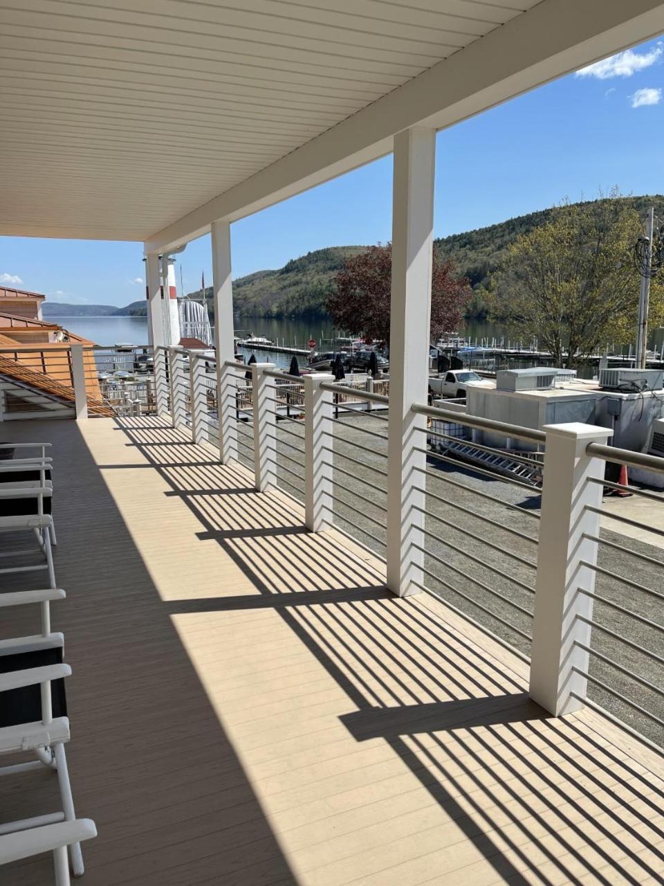Lake Front Hotel photo 35