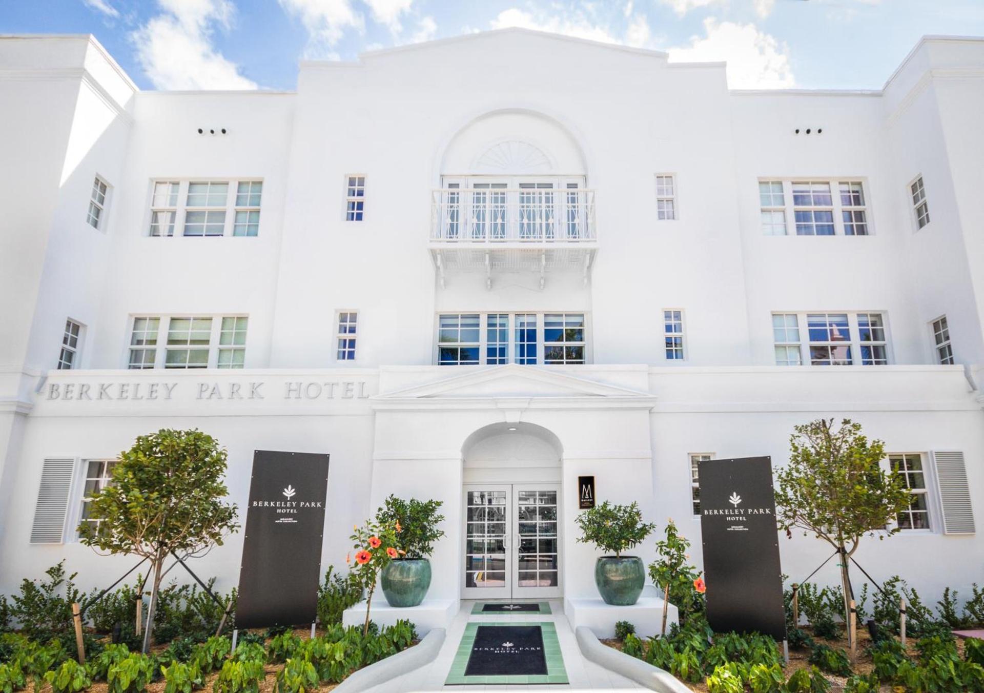 Iberostar Waves Miami Beach photo 1