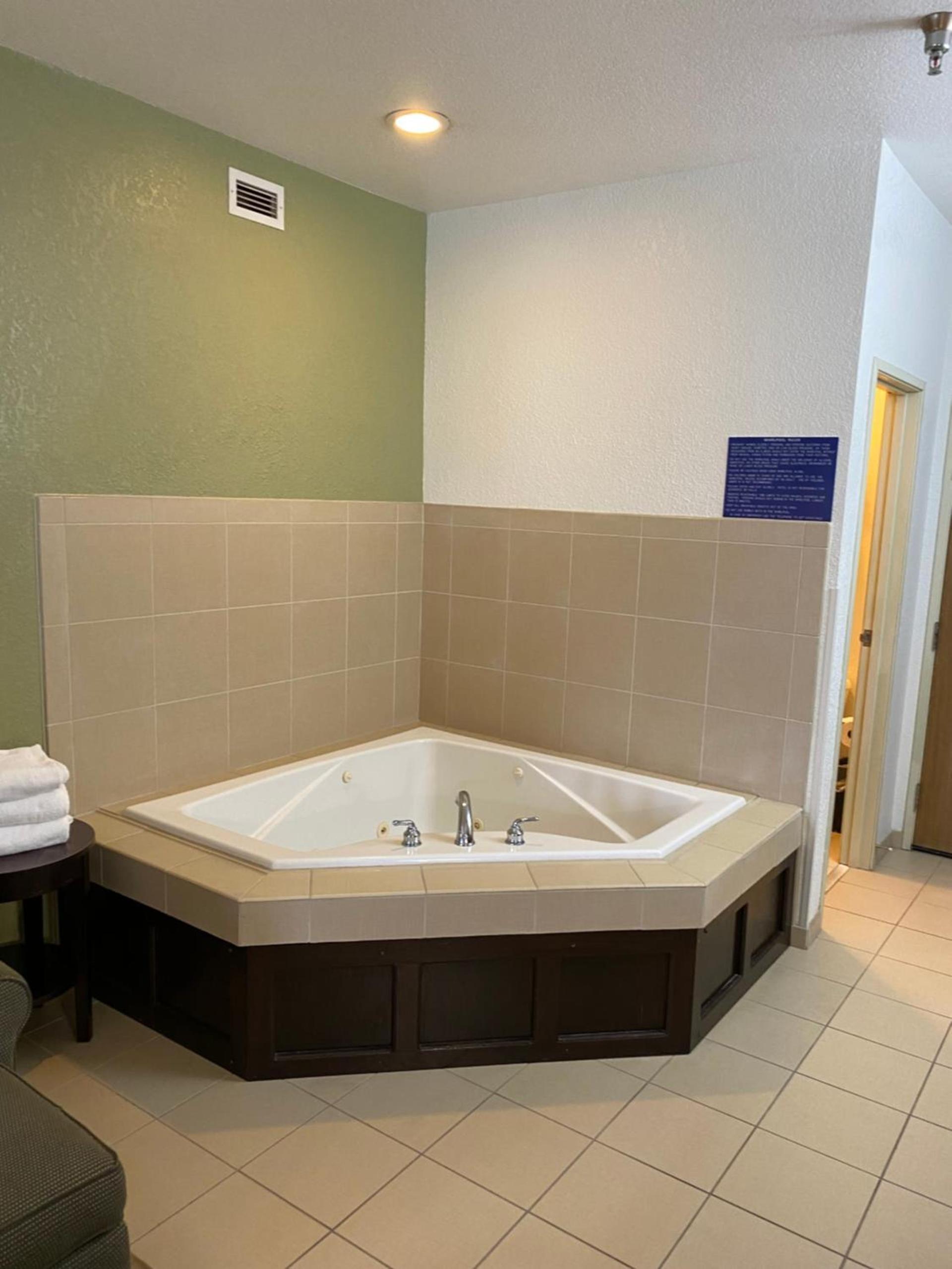Best Western Celina photo 36