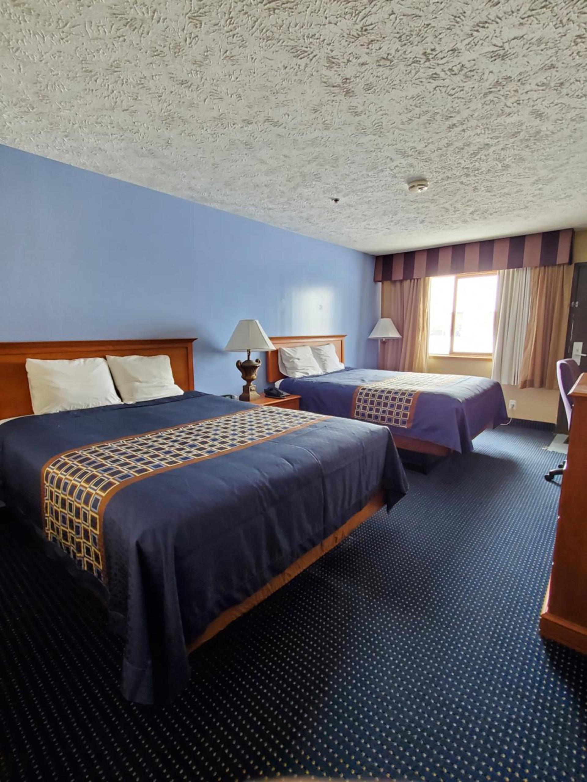 VICTORIAN INN photo 14