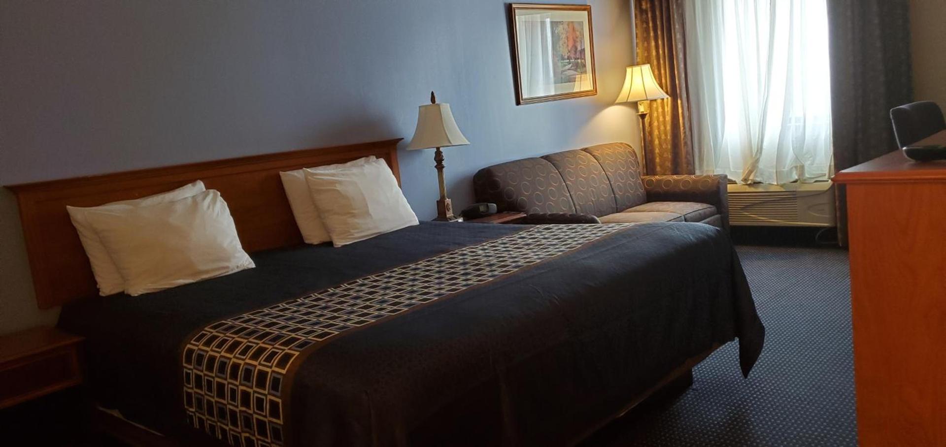 VICTORIAN INN photo 30