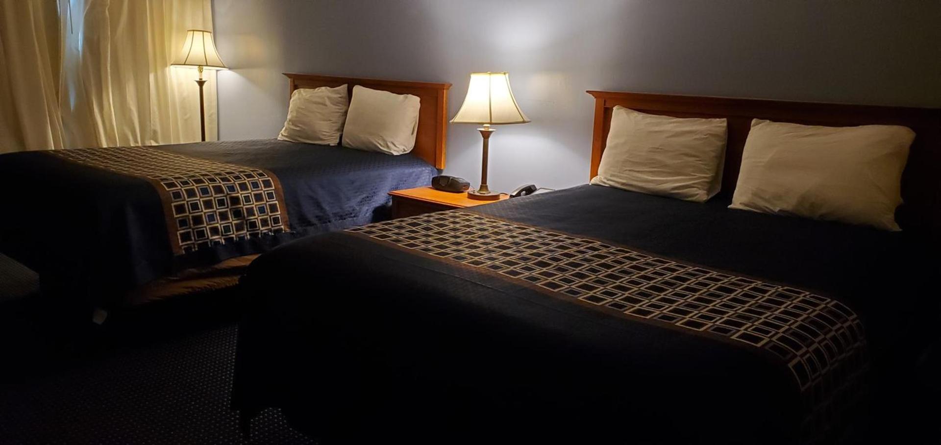 VICTORIAN INN photo 9