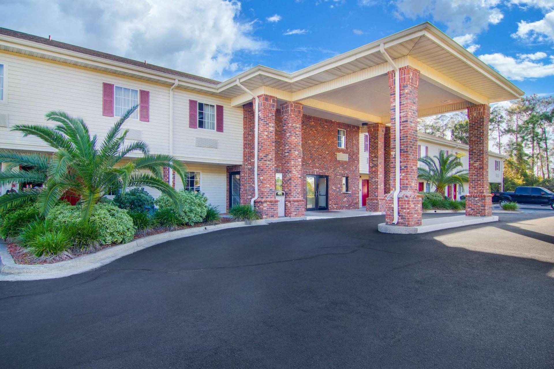 SureStay Hotel by Best Western Brunswick photo 1