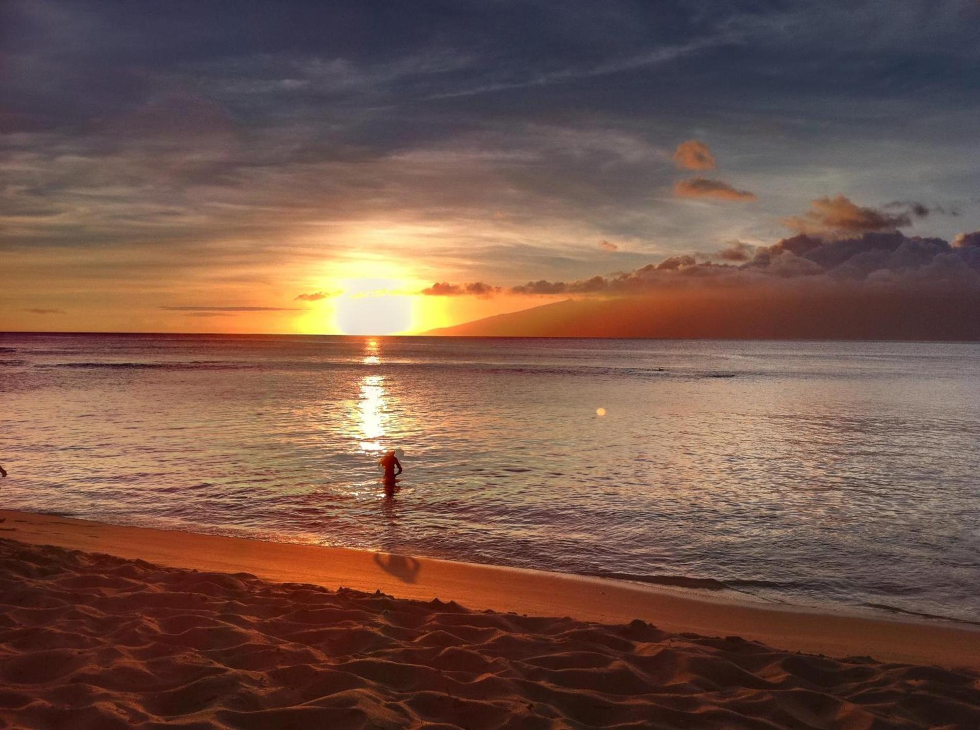 Napili Sunset Beach Front Resort photo 19