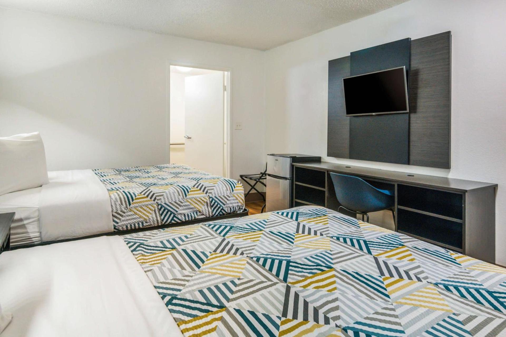 Motel 6-Irving, TX - Dallas photo 9