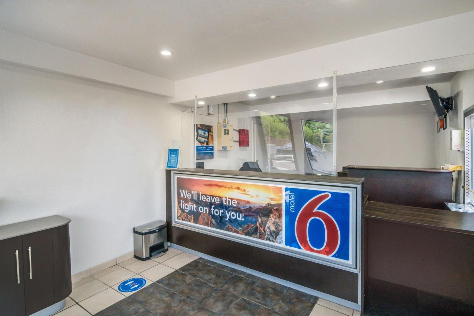 Motel 6-Irving, TX - Dallas photo 28