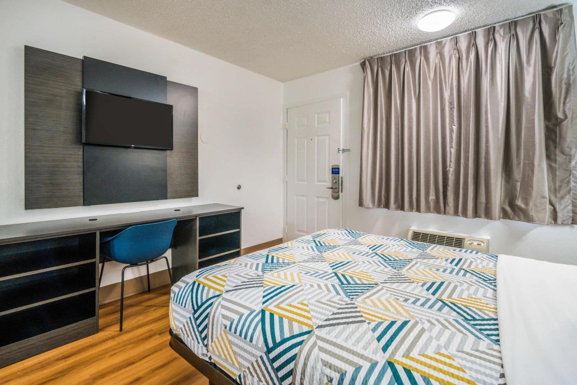Motel 6-Irving, TX - Dallas photo 15