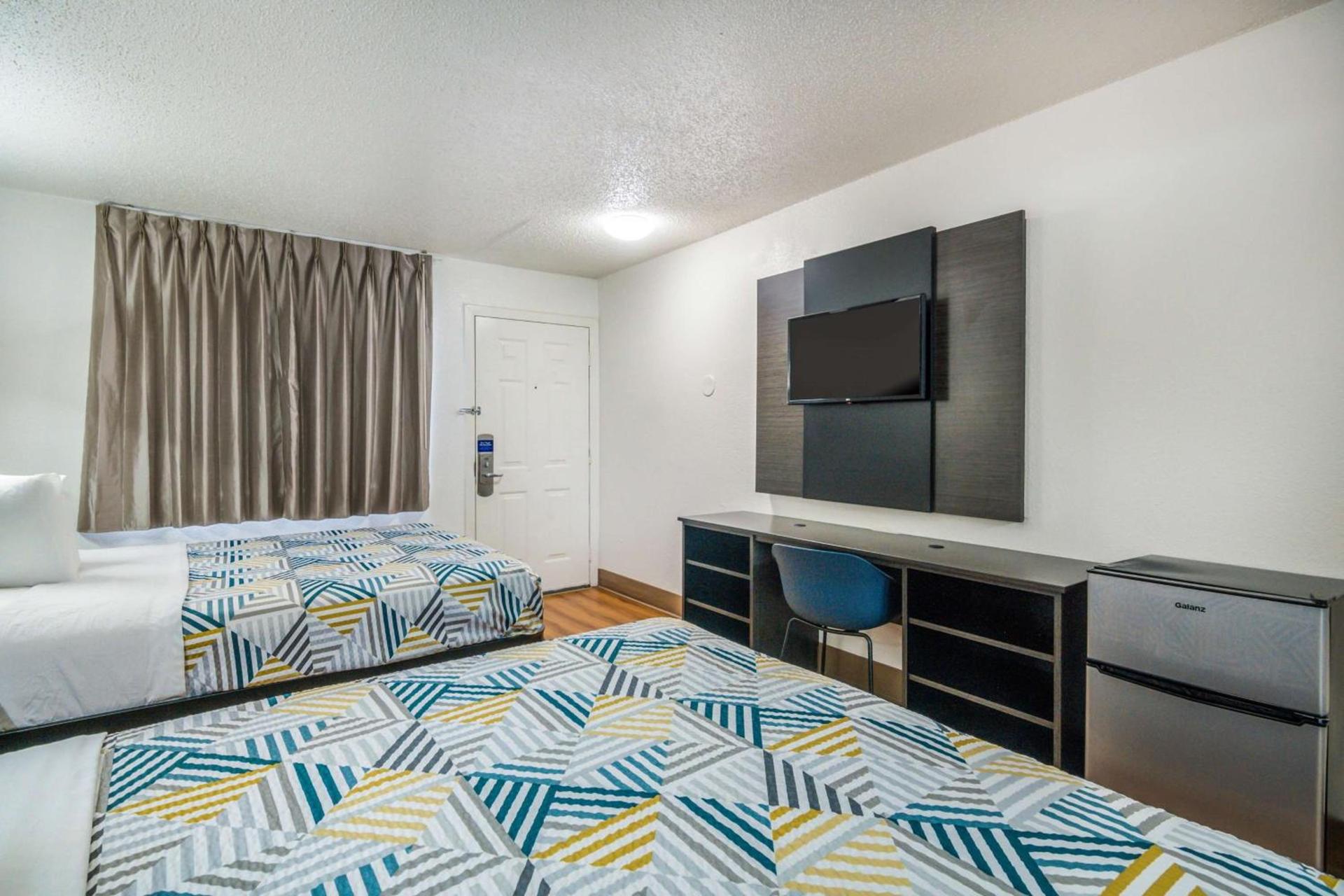 Motel 6-Irving, TX - Dallas photo 21