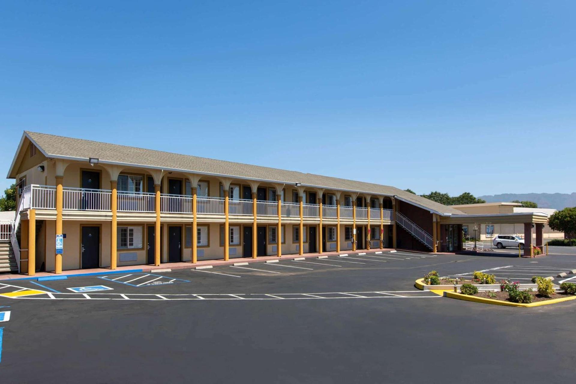 Days Inn by Wyndham Ukiah — hotel in Ukiah