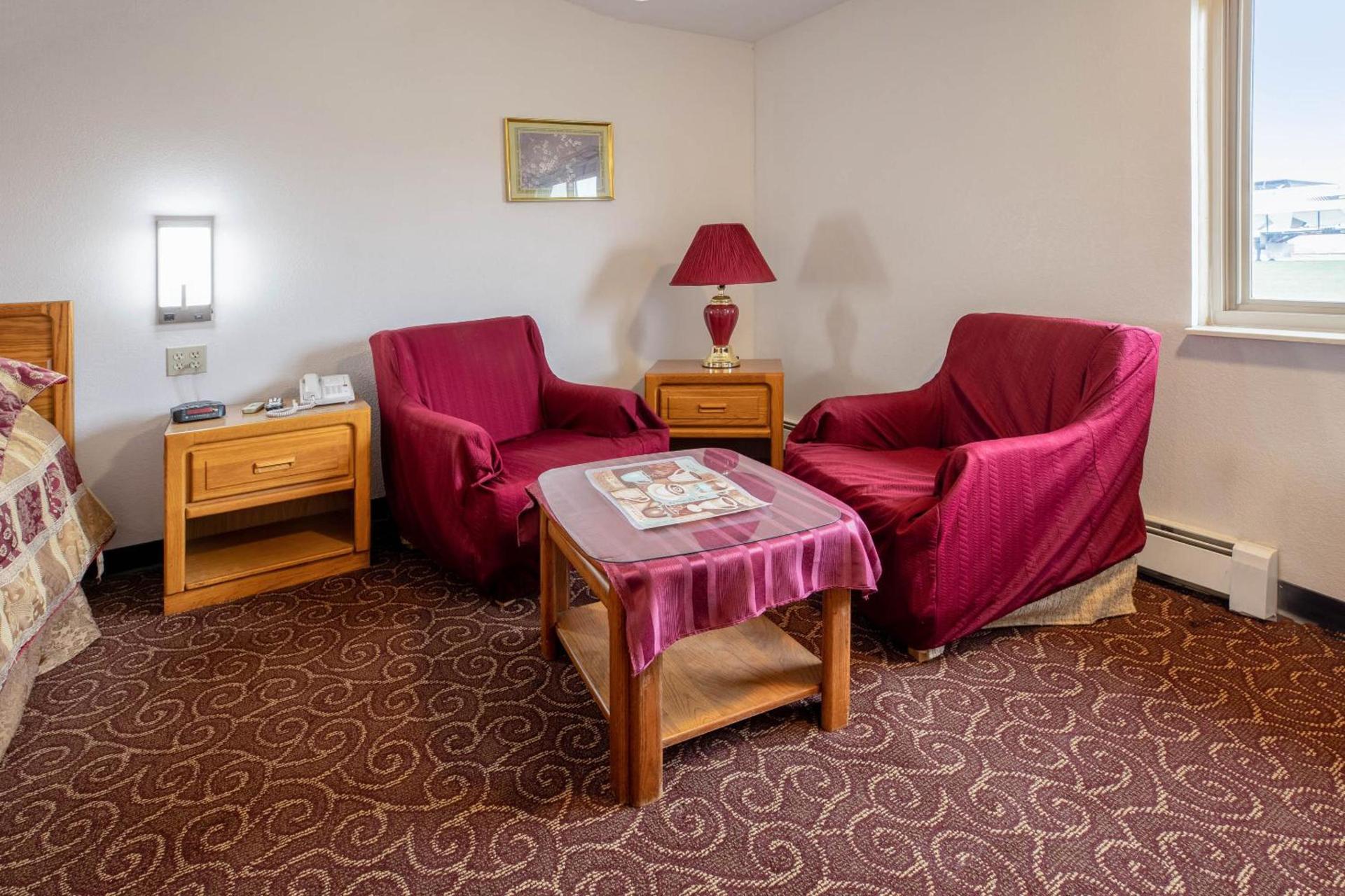 OYO Hotel Chesaning Route 52 & Hwy 57 photo 35