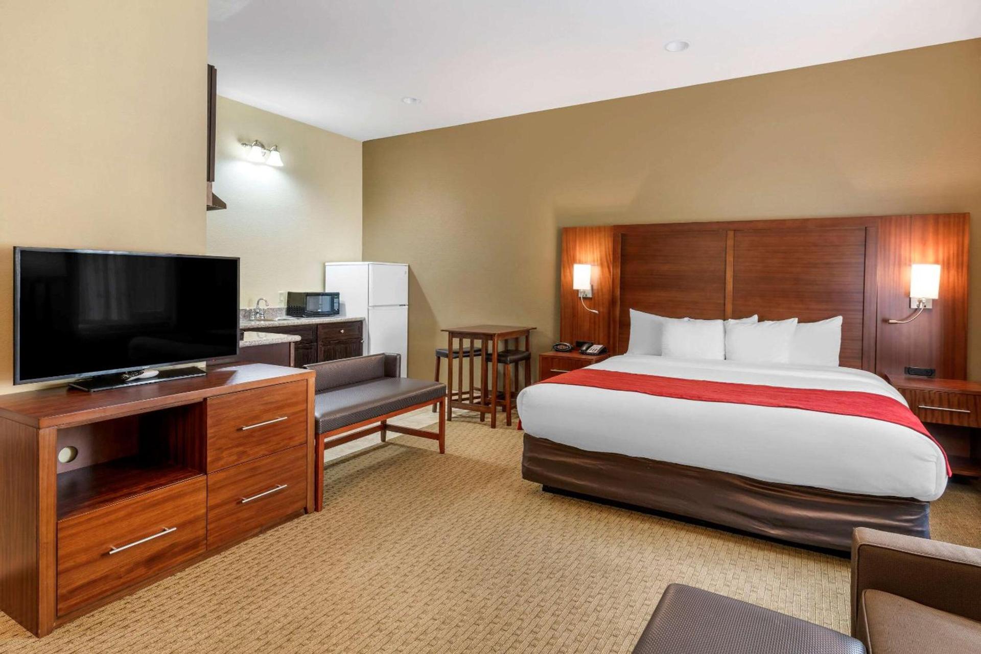Comfort Suites Eugene University photo 4