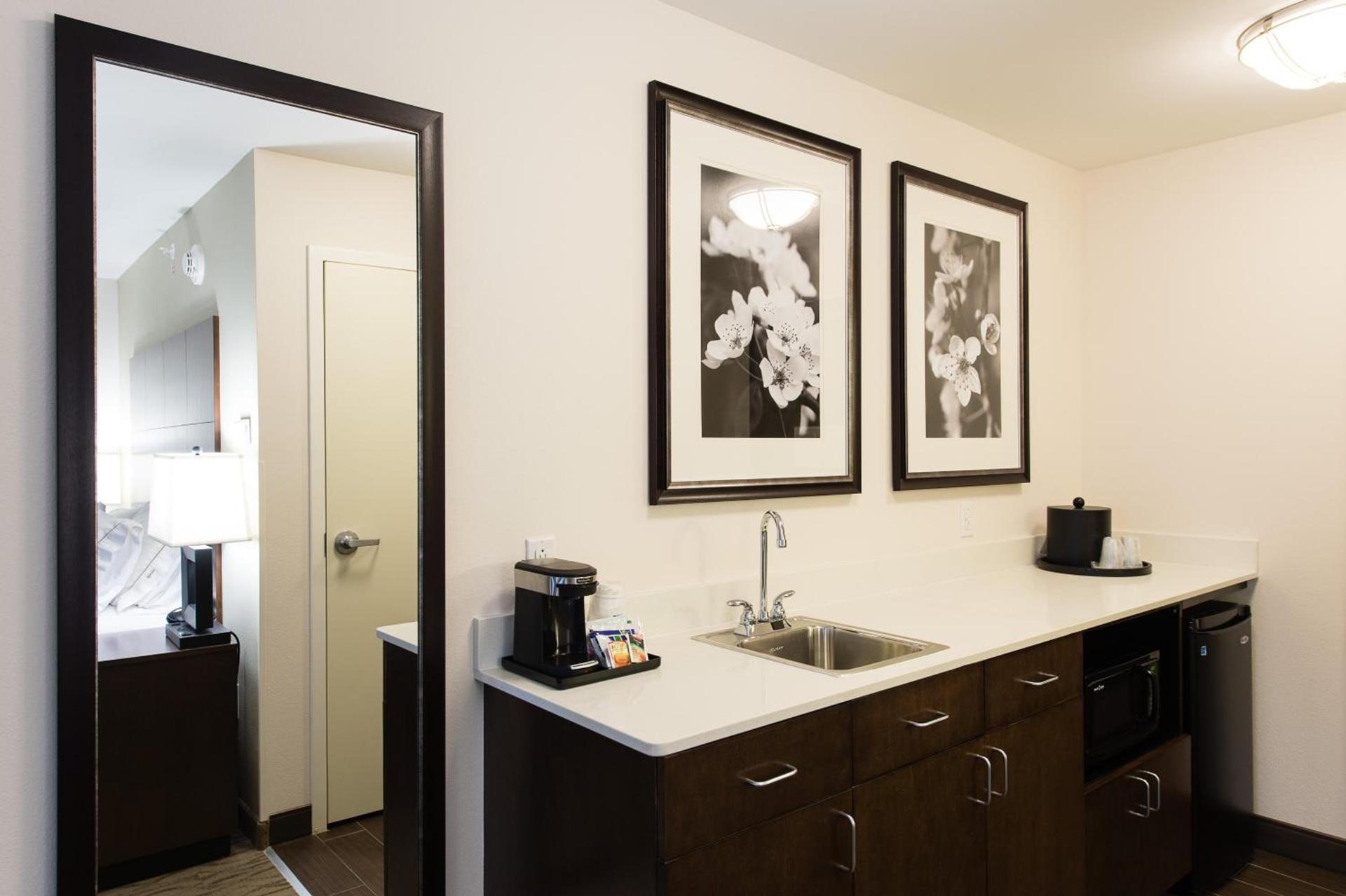 Holiday Inn Express & Suites Aiken by IHG photo 19