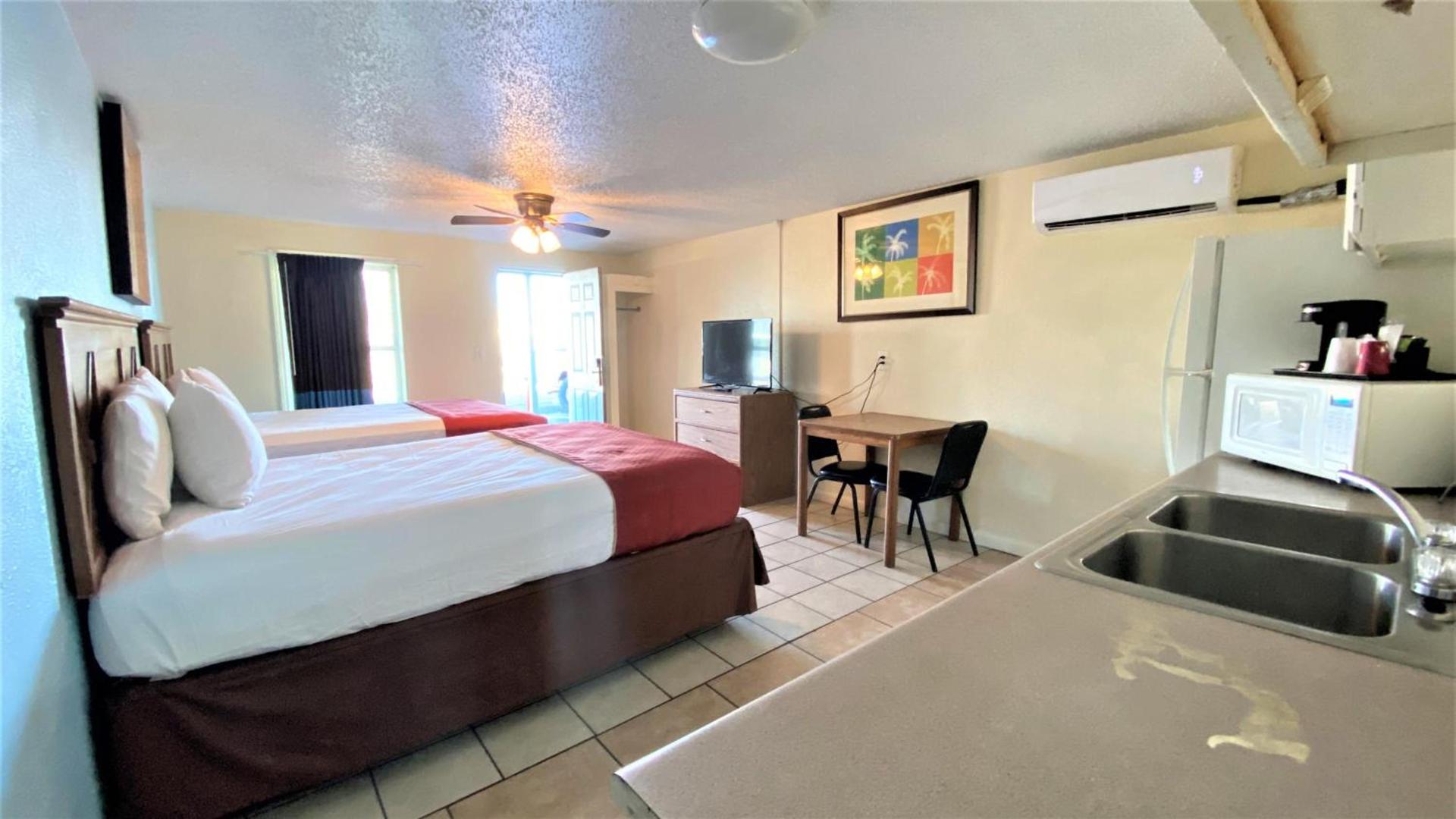 OYO Hotel Rockport- Bay View photo 32