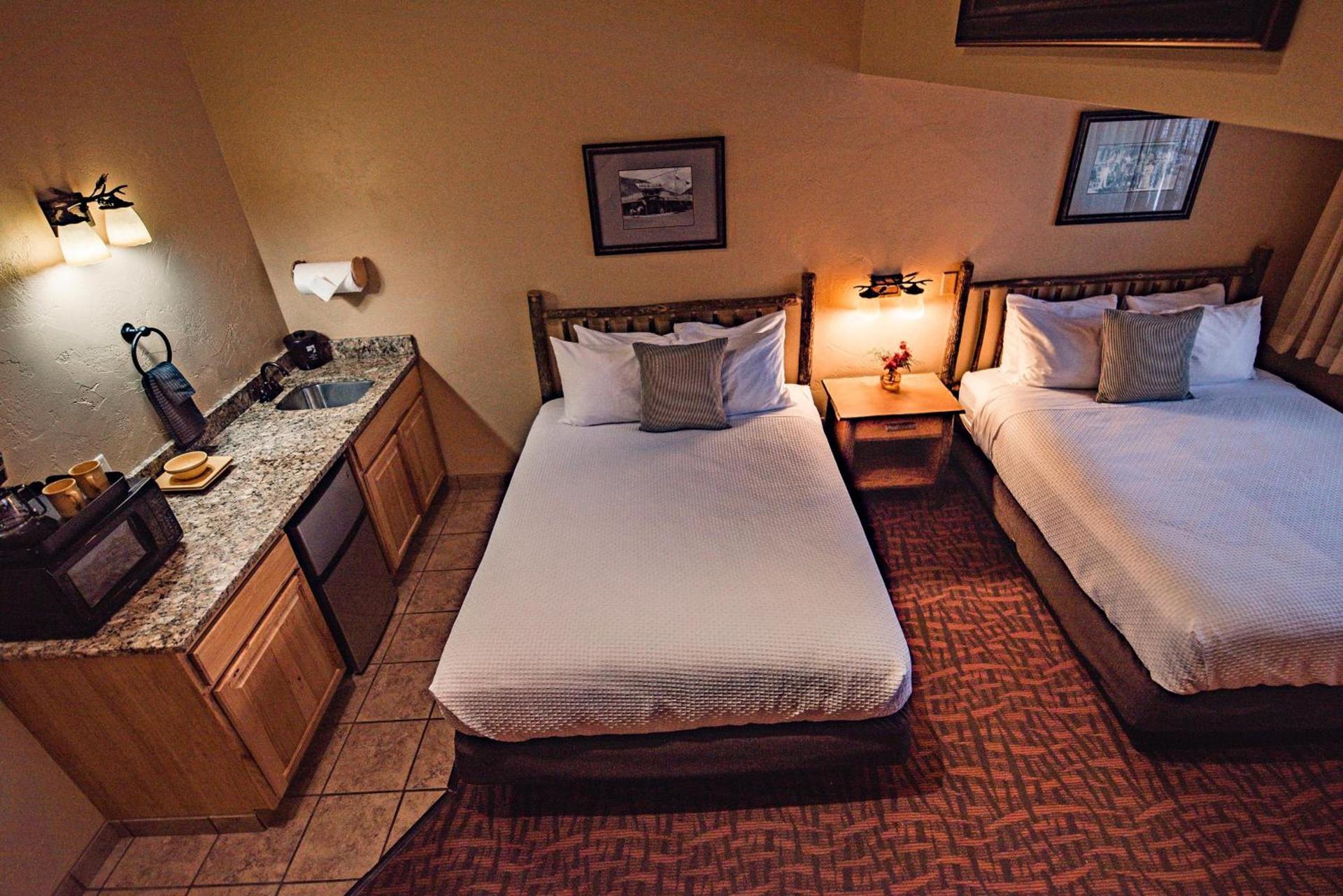 Elk Country Inn photo 36