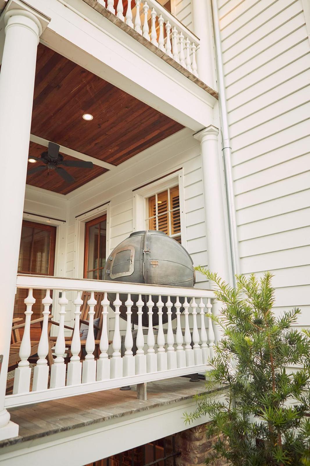 The Charlestonian photo 9