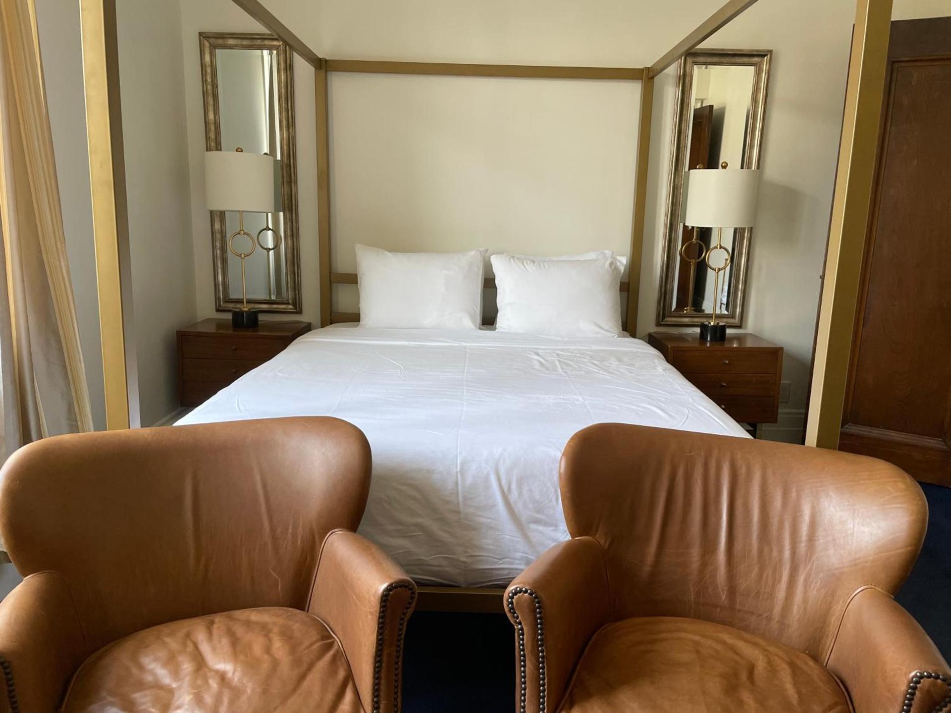 The Argus Hotel & Cocktail Lounge photo 62