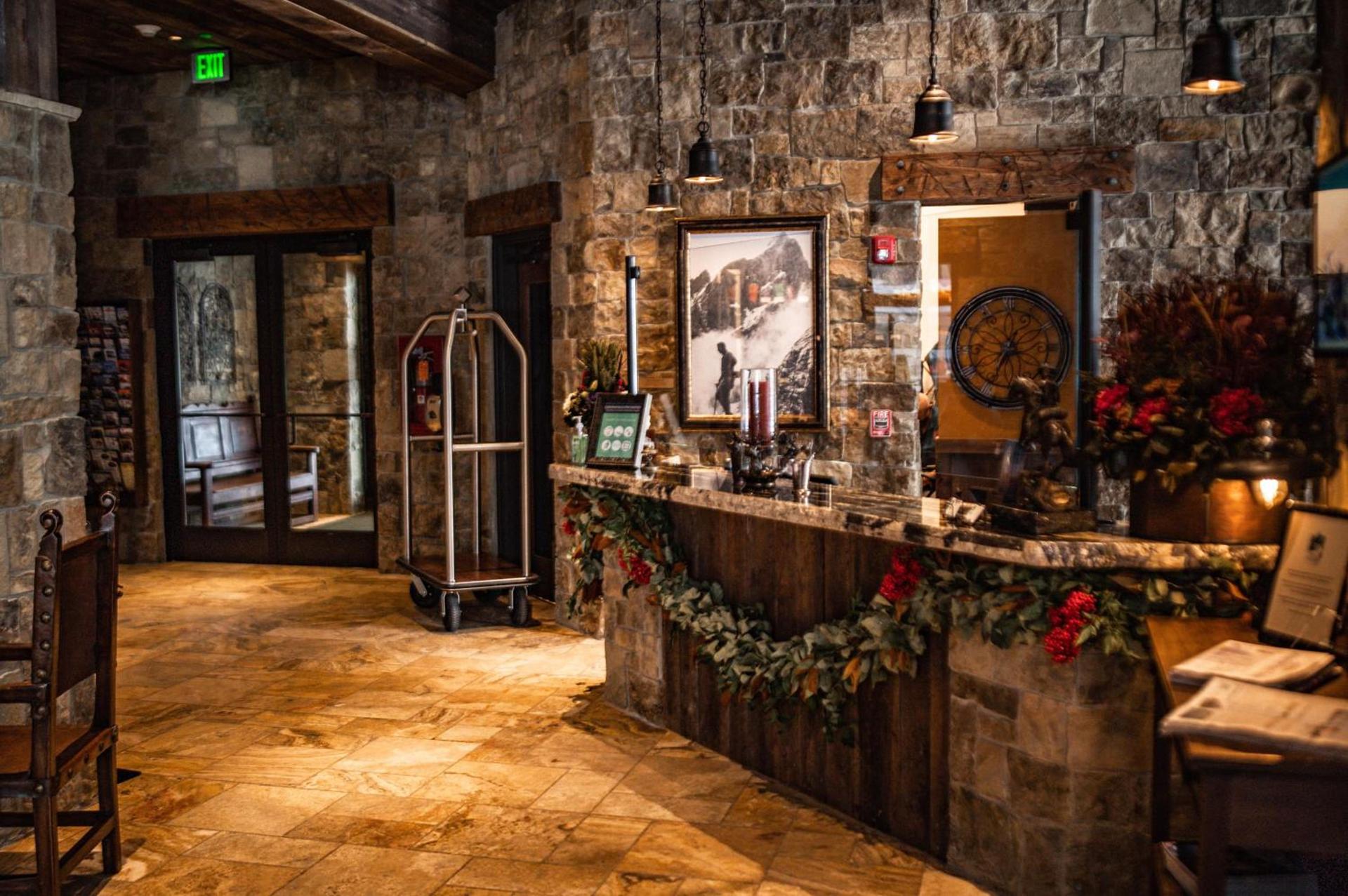 Elk Country Inn photo 4