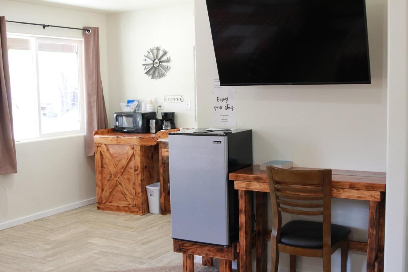 Hurricane Hideaway Lodging photo 8