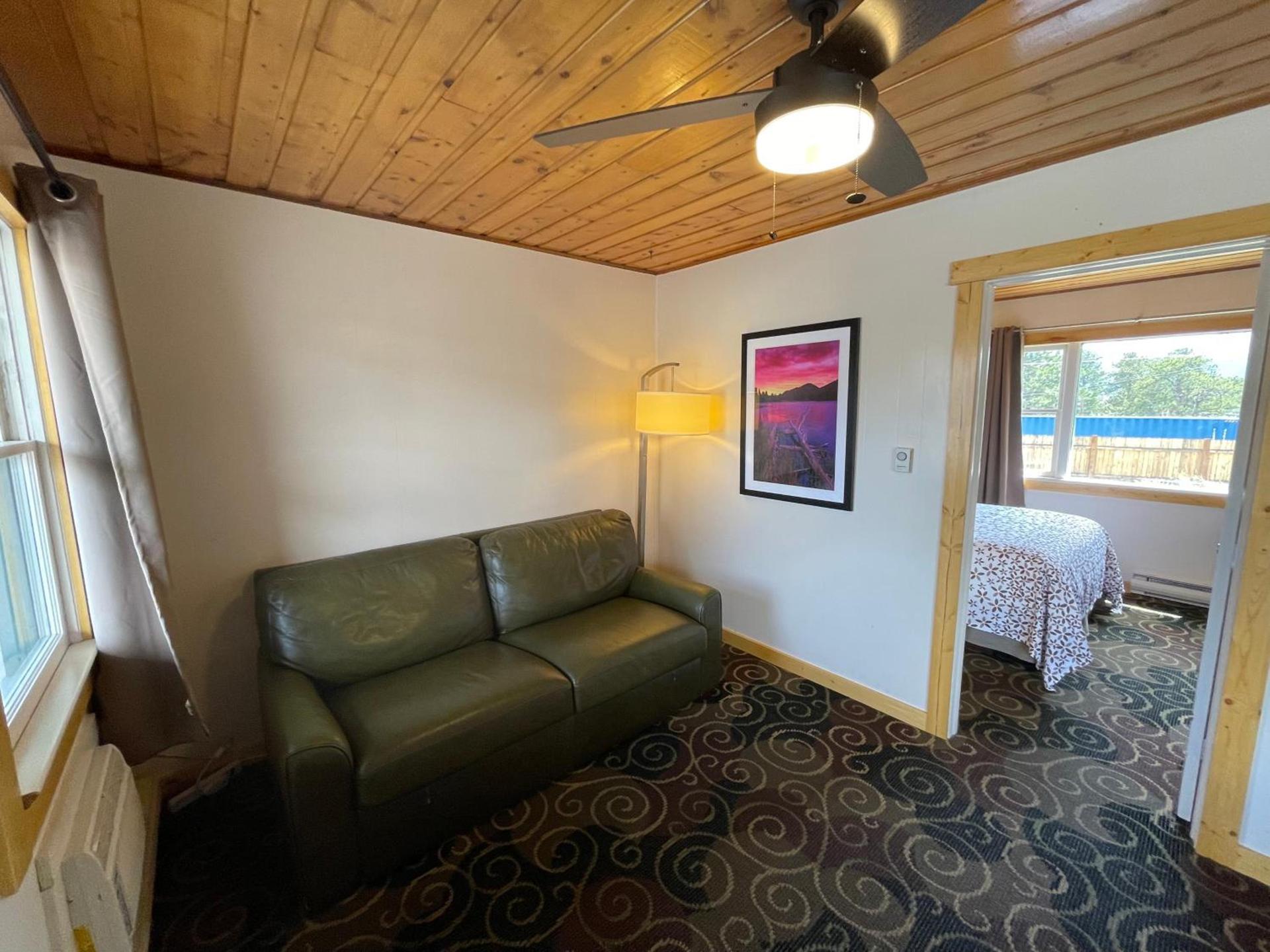 Estes Mountain Inn photo 86