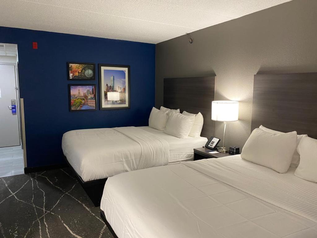 Comfort Inn Boston Milford photo 2