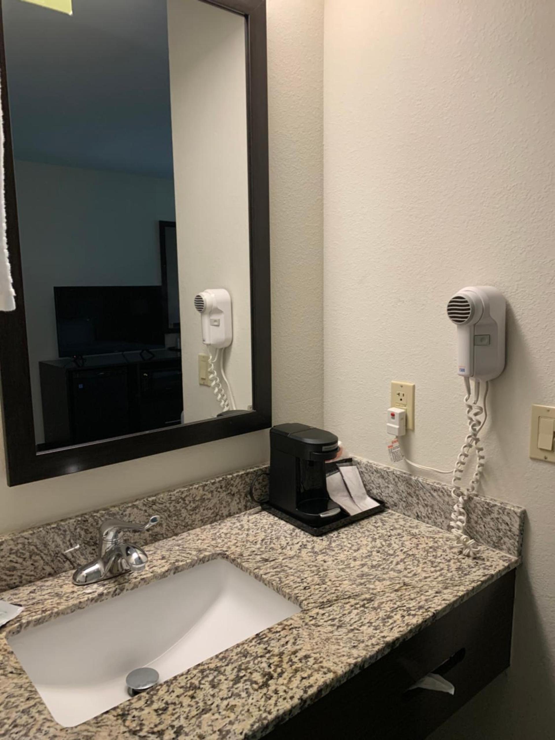 Sleep Inn Phoenix North I-17 photo 35