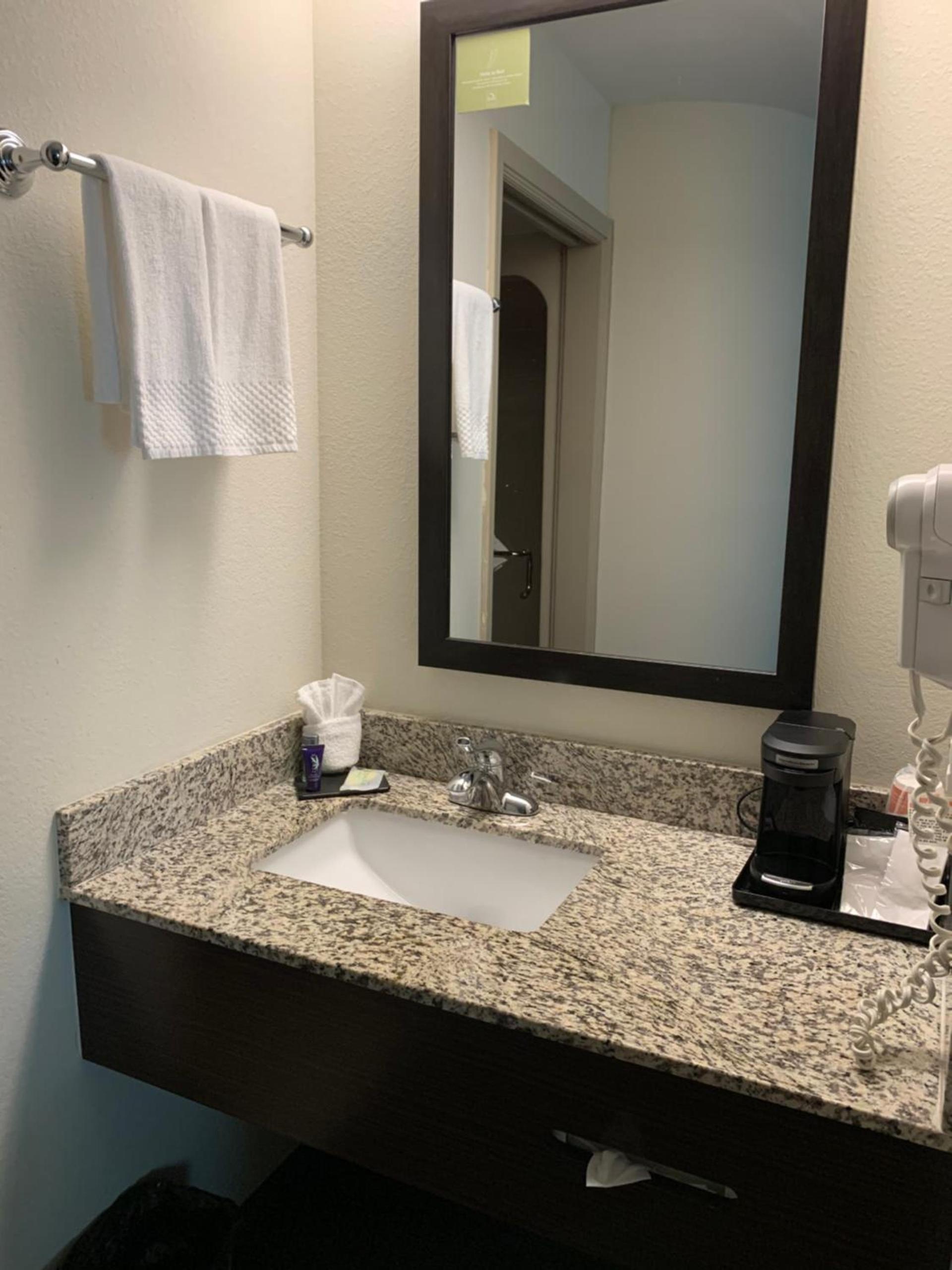 Sleep Inn Phoenix North I-17 photo 34