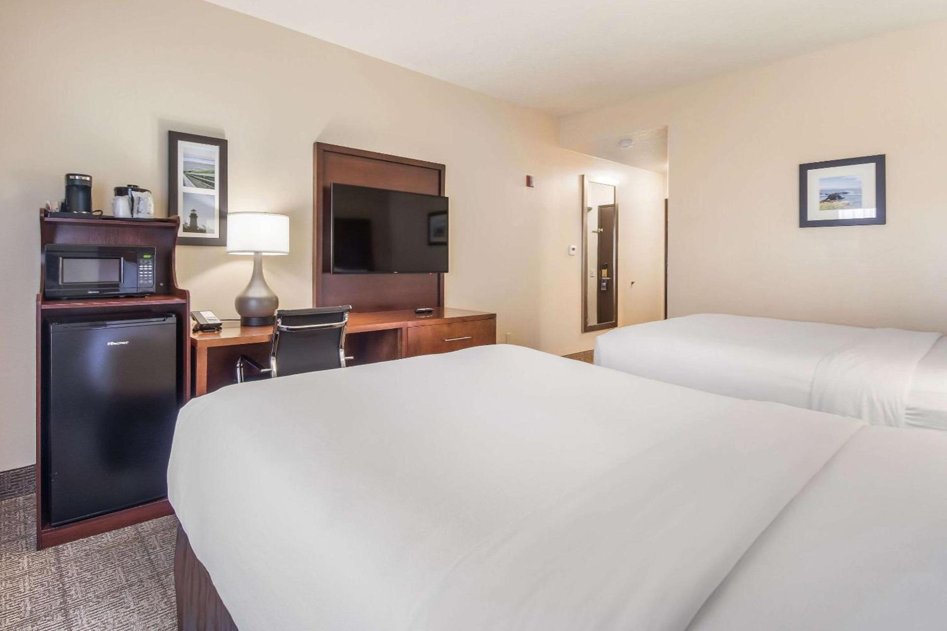 Comfort Inn Newport photo 4