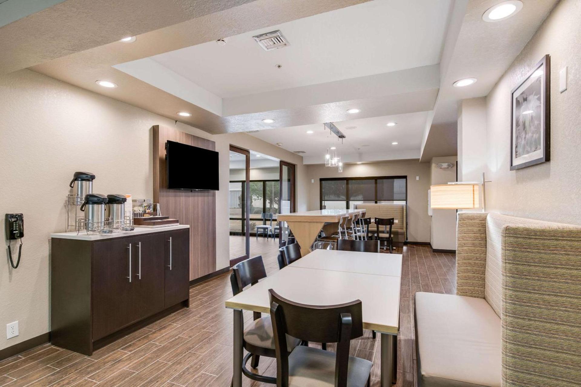 Sleep Inn Clovis photo 3