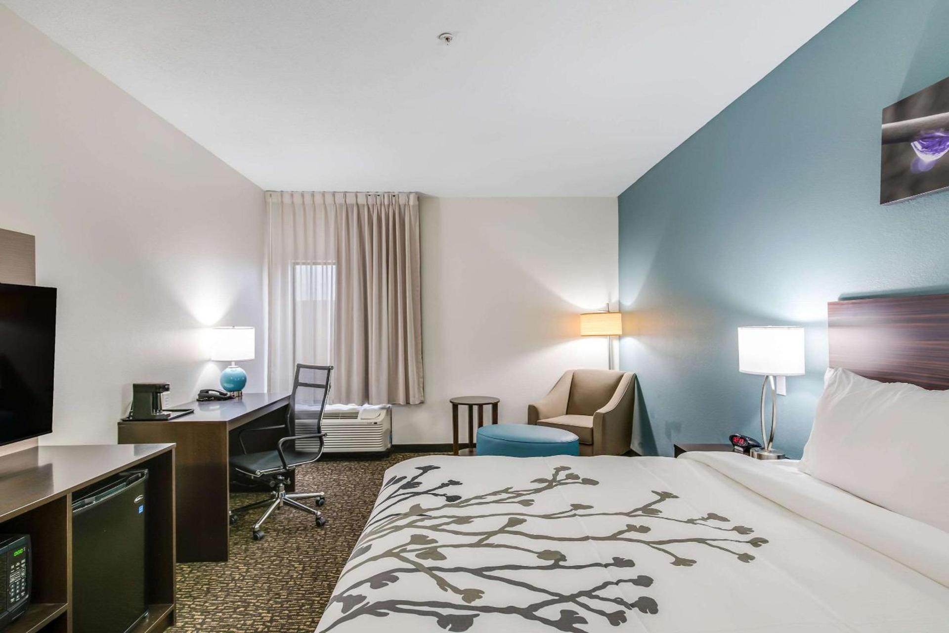 Sleep Inn Clovis photo 11
