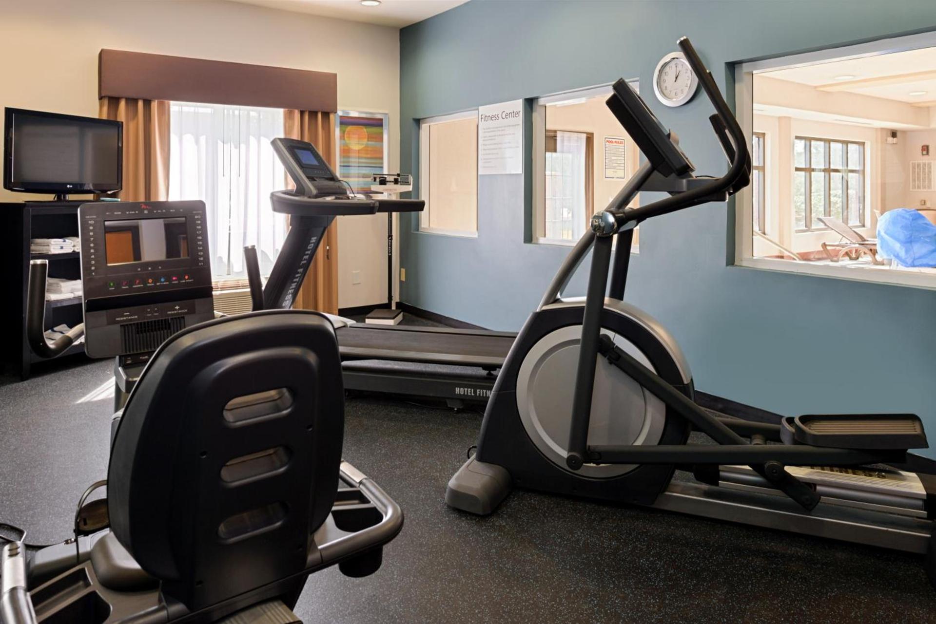 La Quinta Inn & Suites by Wyndham Bessemer photo 47
