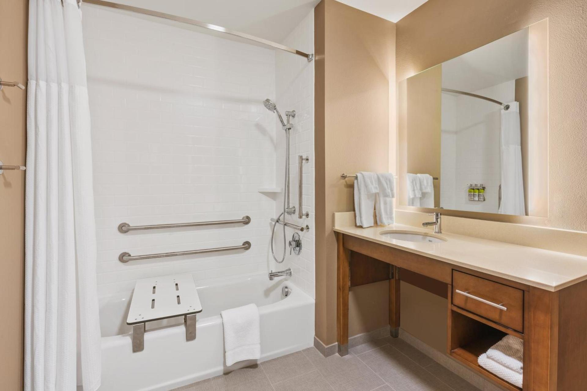 Staybridge Suites - Orenco Station by IHG photo 58