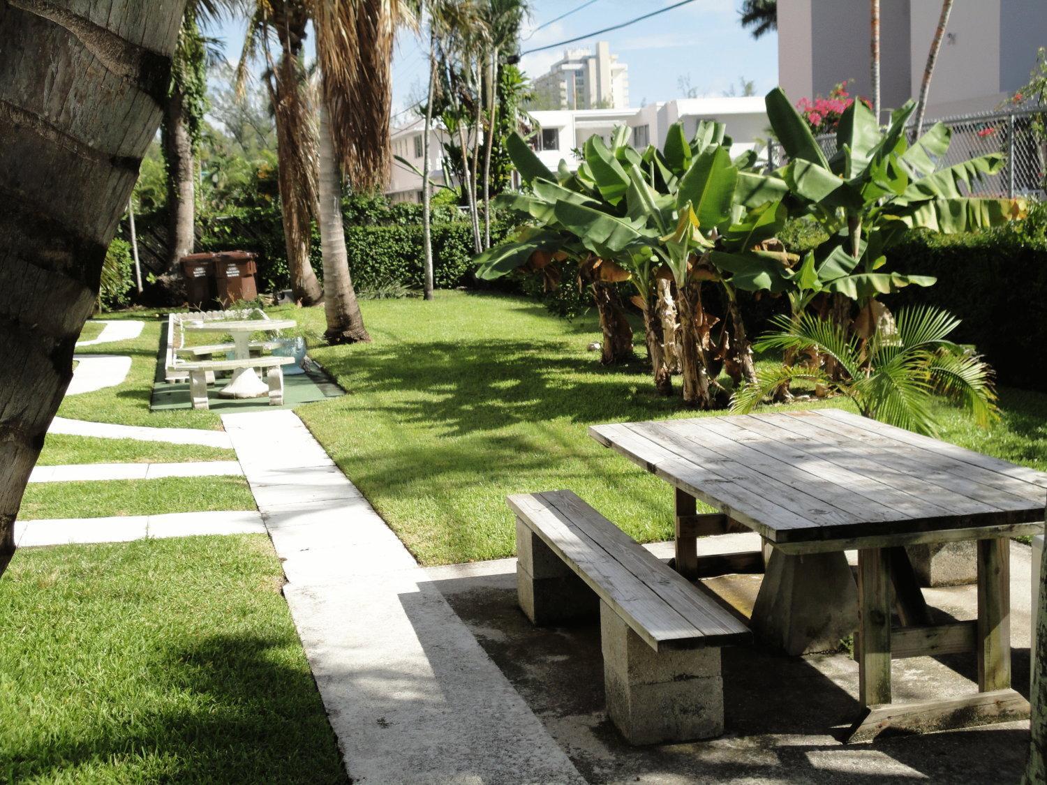 Summerland Suites photo 3