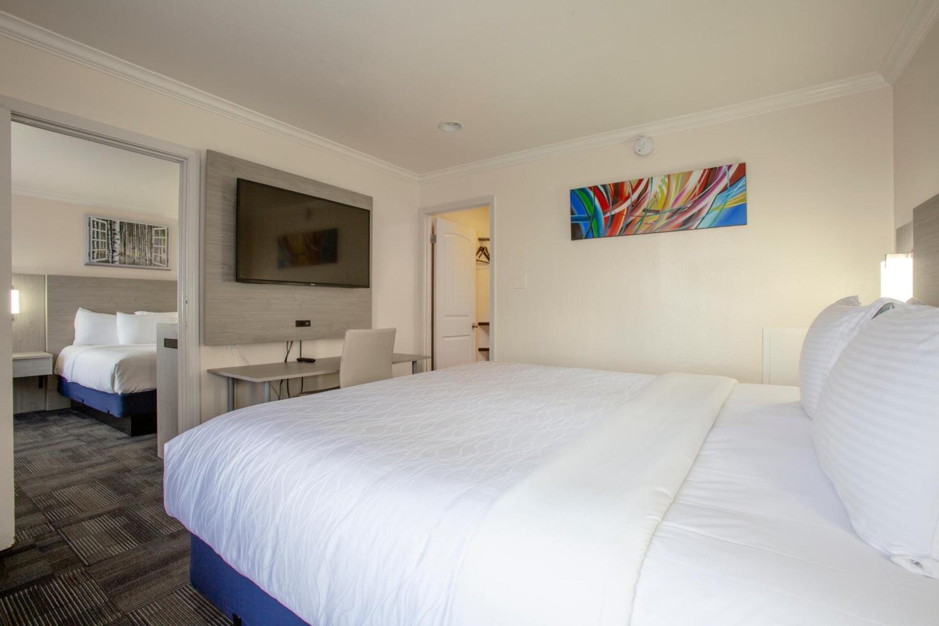 Hotel Aspen Flagstaff/ Grand Canyon InnSuites photo 26