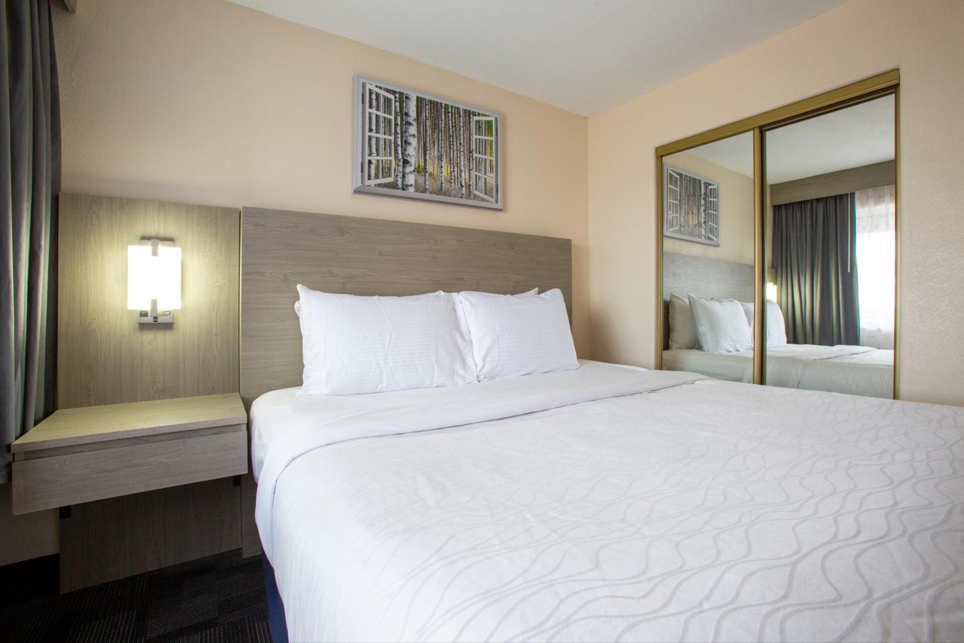 Hotel Aspen Flagstaff/ Grand Canyon InnSuites photo 32