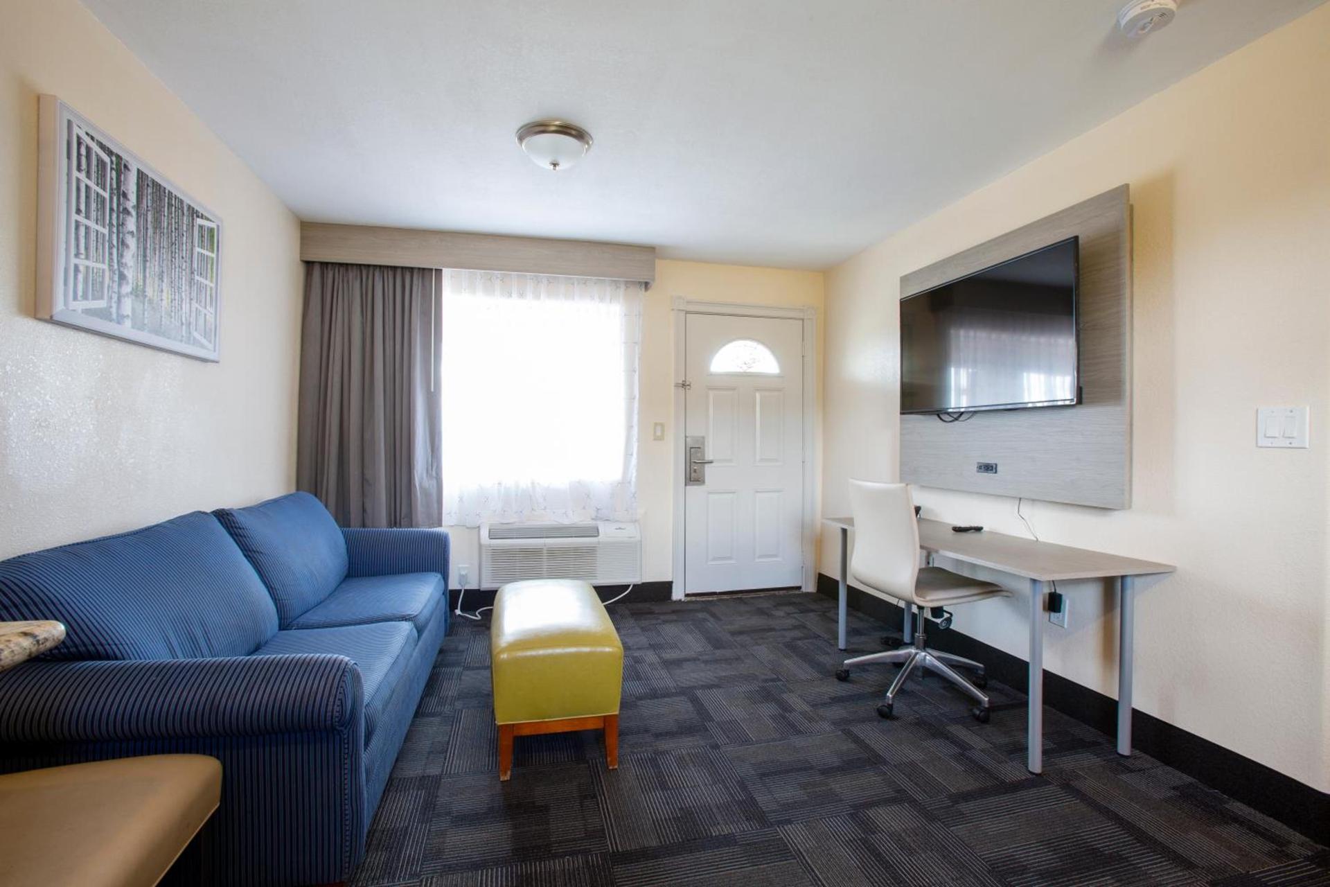 Hotel Aspen Flagstaff/ Grand Canyon InnSuites photo 36