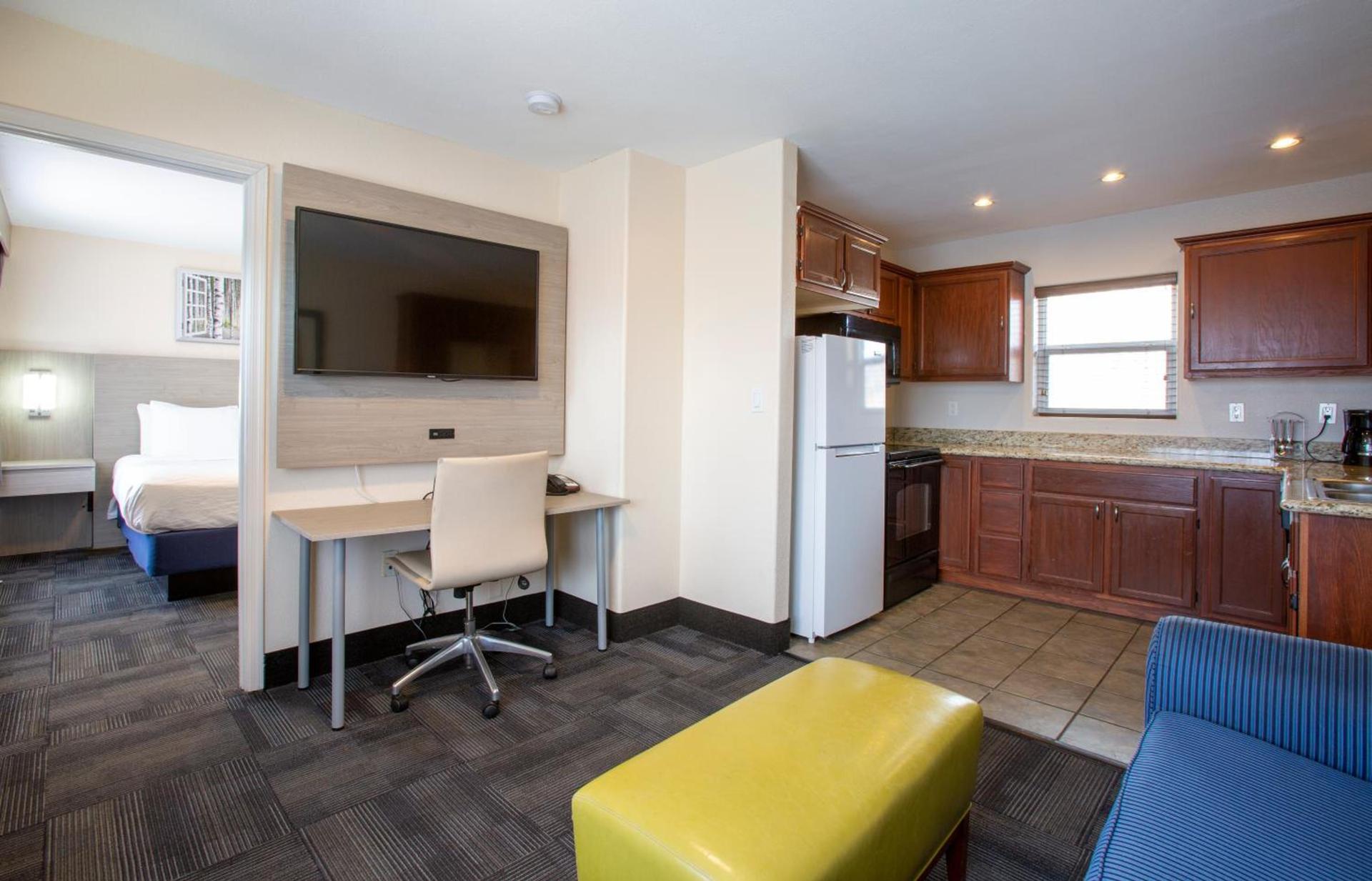 Hotel Aspen Flagstaff/ Grand Canyon InnSuites photo 38