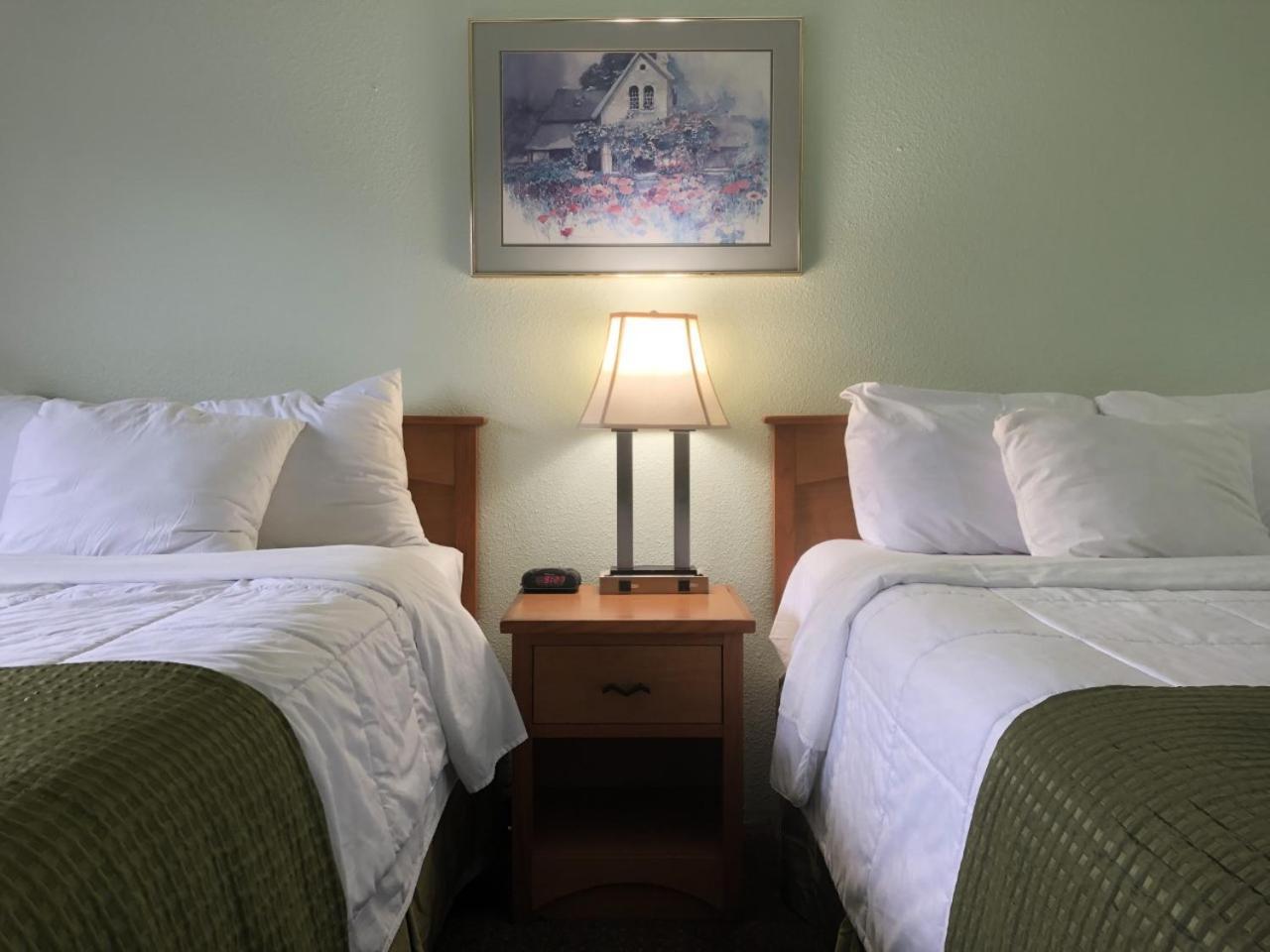 Travelodge by Wyndham Seattle North of Downtown photo 11