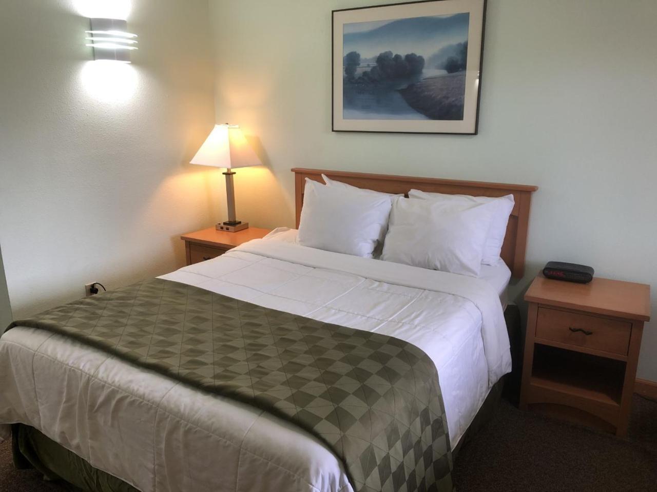 Travelodge by Wyndham Seattle North of Downtown photo 15