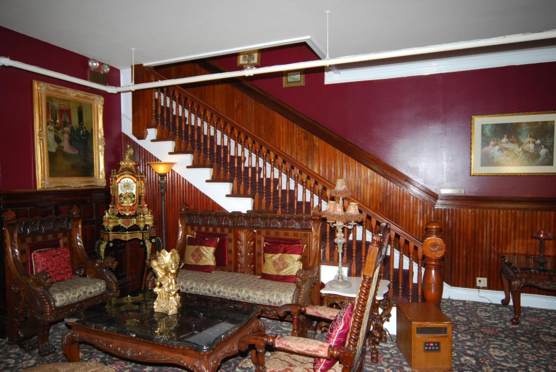 Queen Anne photo 17