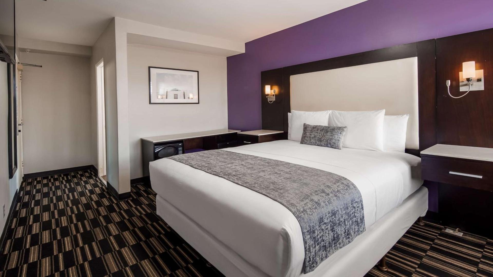 SureStay Hotel by Best Western Beverly Hills West LA photo 22