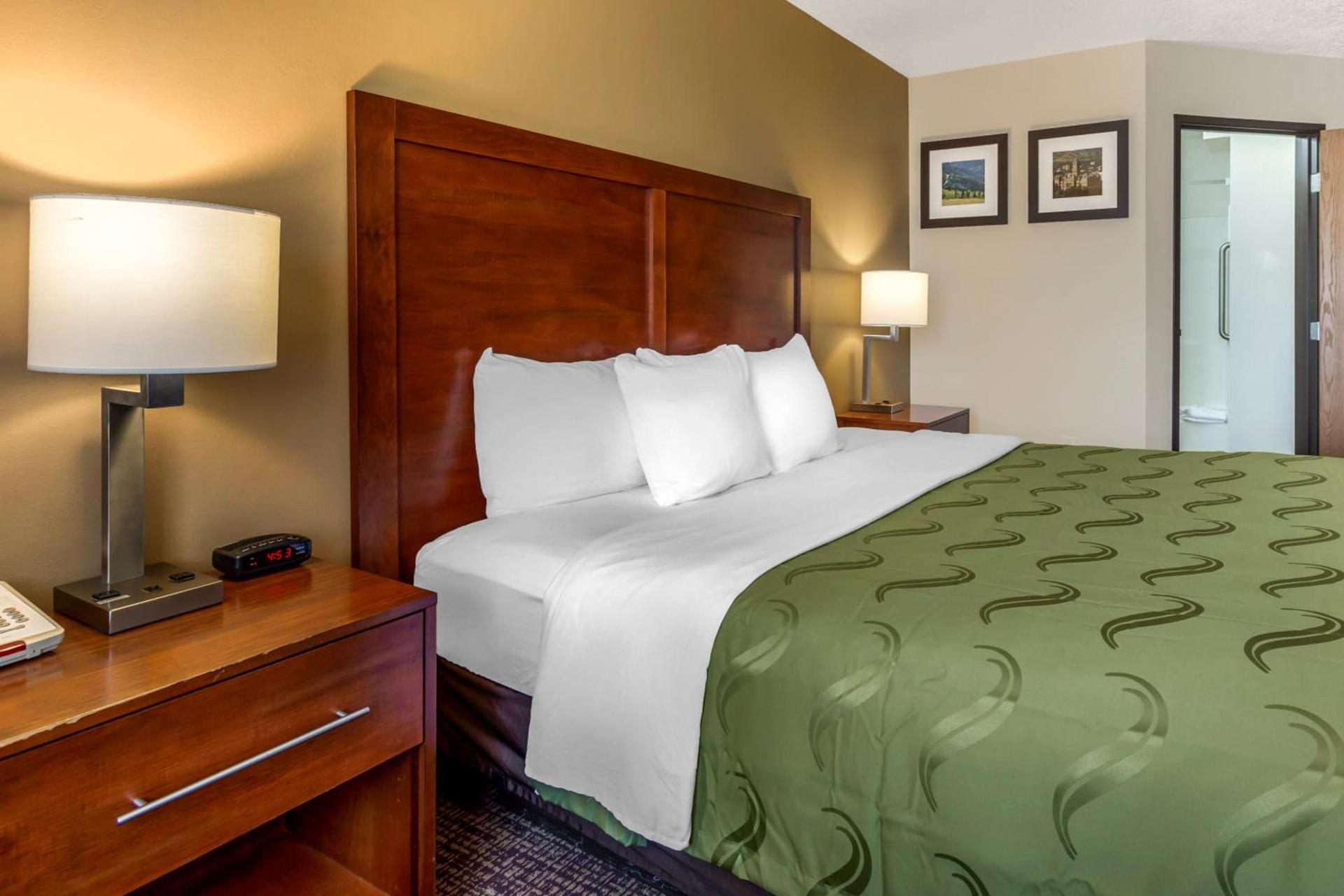 Quality Inn Logan near University photo 38