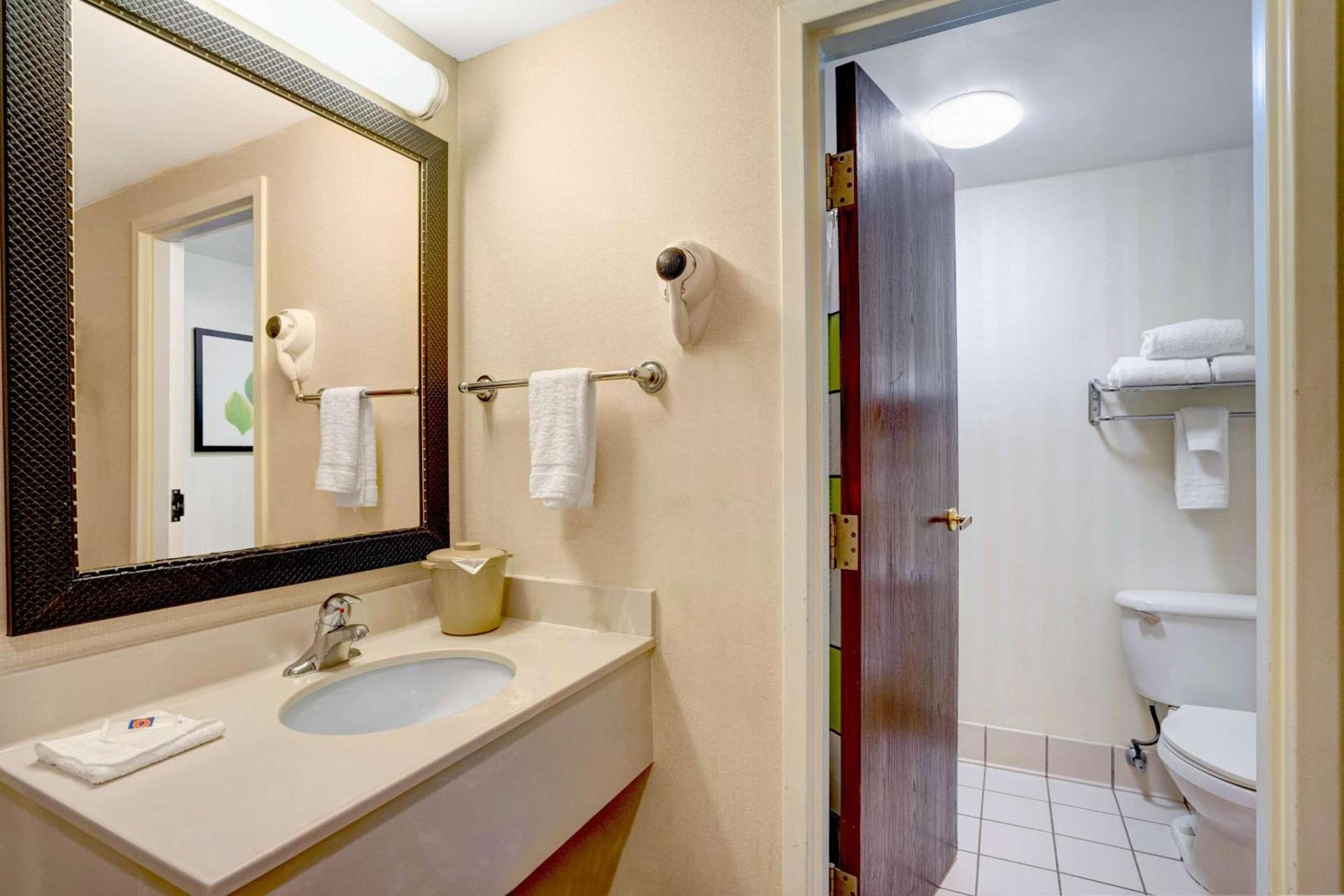 Motel 6-Milford, CT photo 19